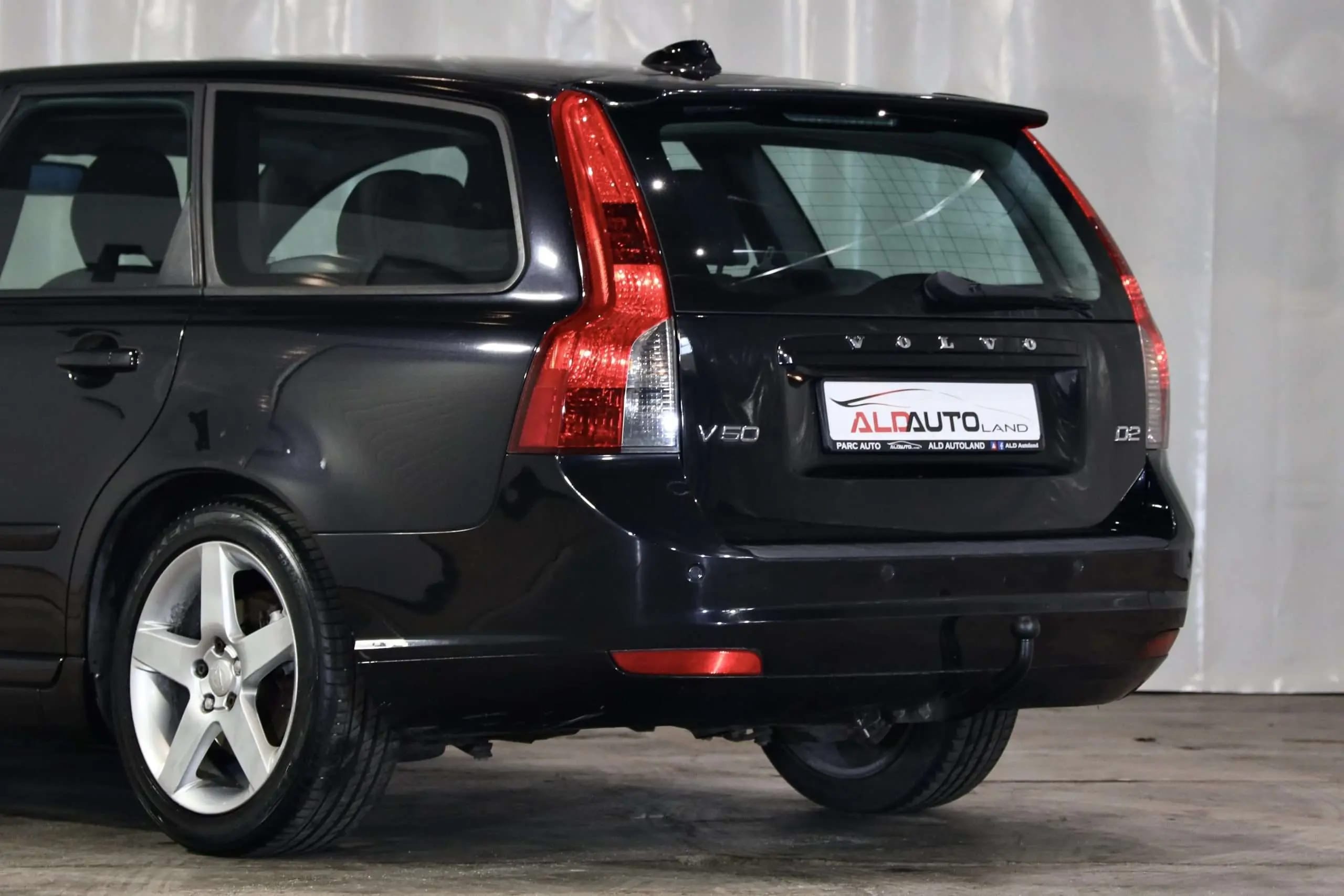 Volvo V50