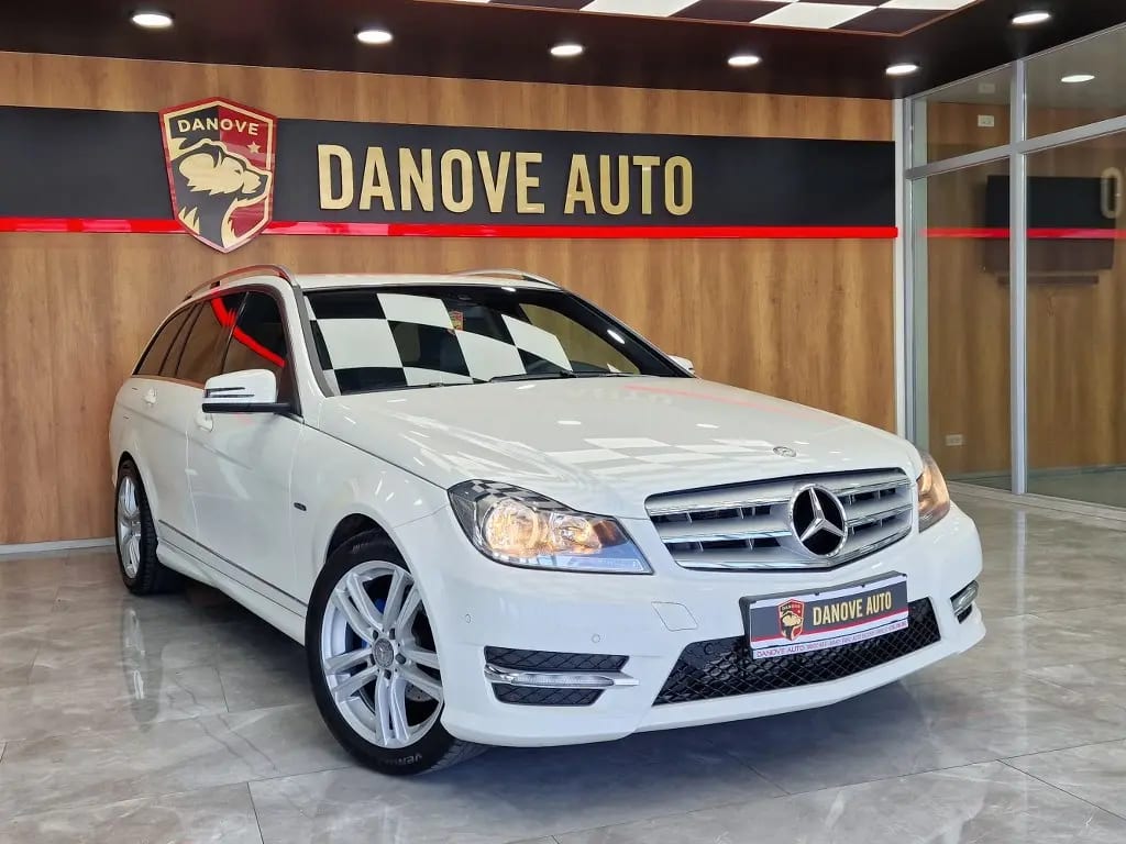 Mercedes-Benz C 220