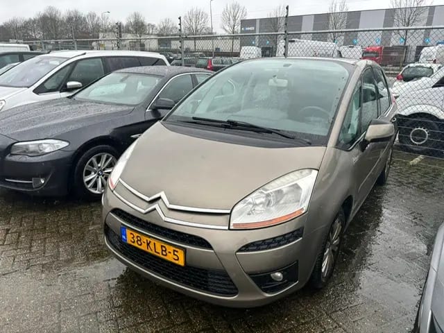 Citroën C4