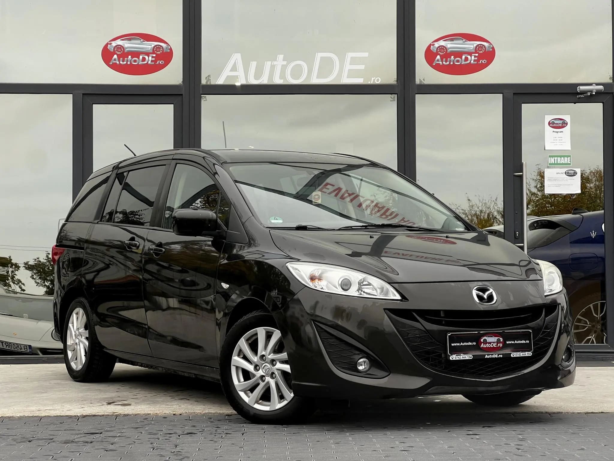 Mazda 5