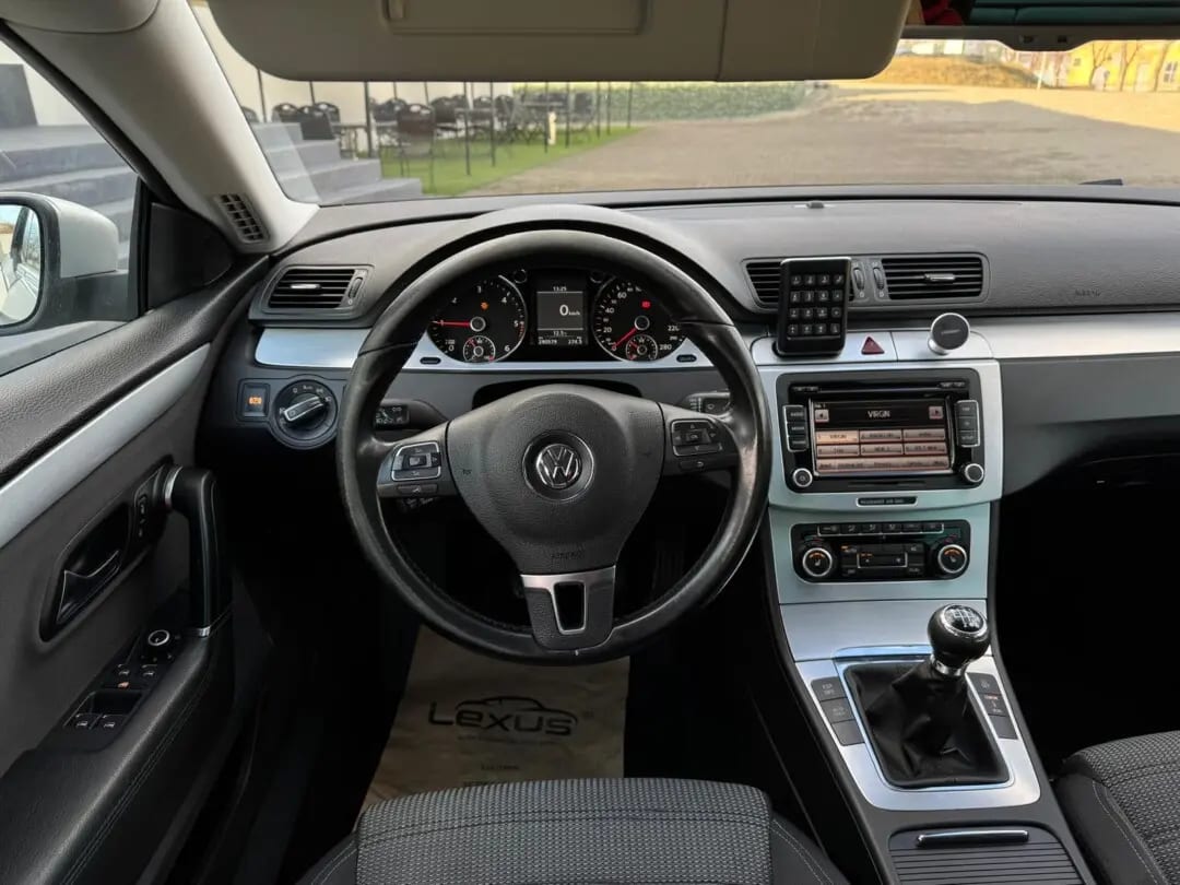 Volkswagen Passat CC