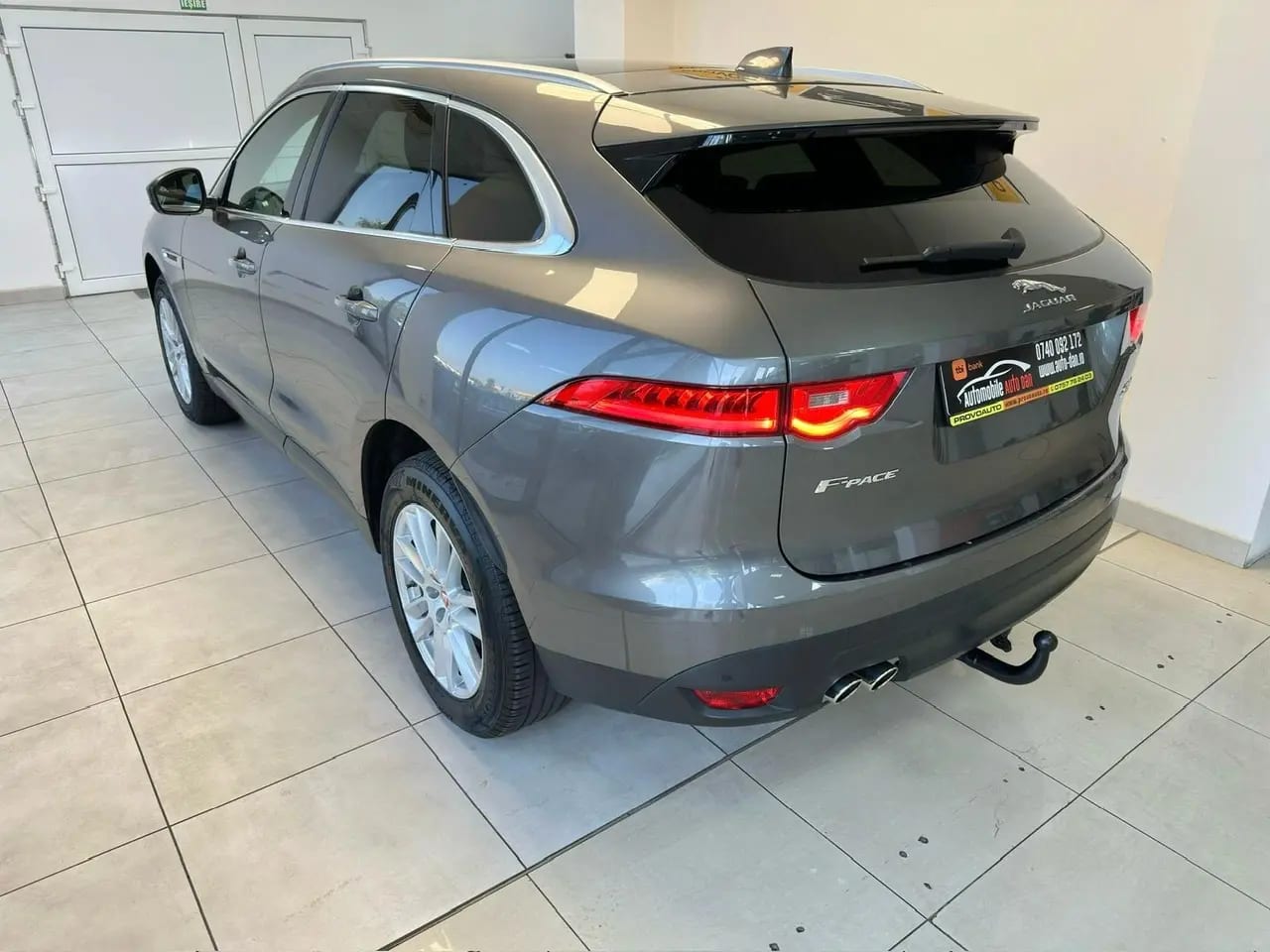 Jaguar F-Pace