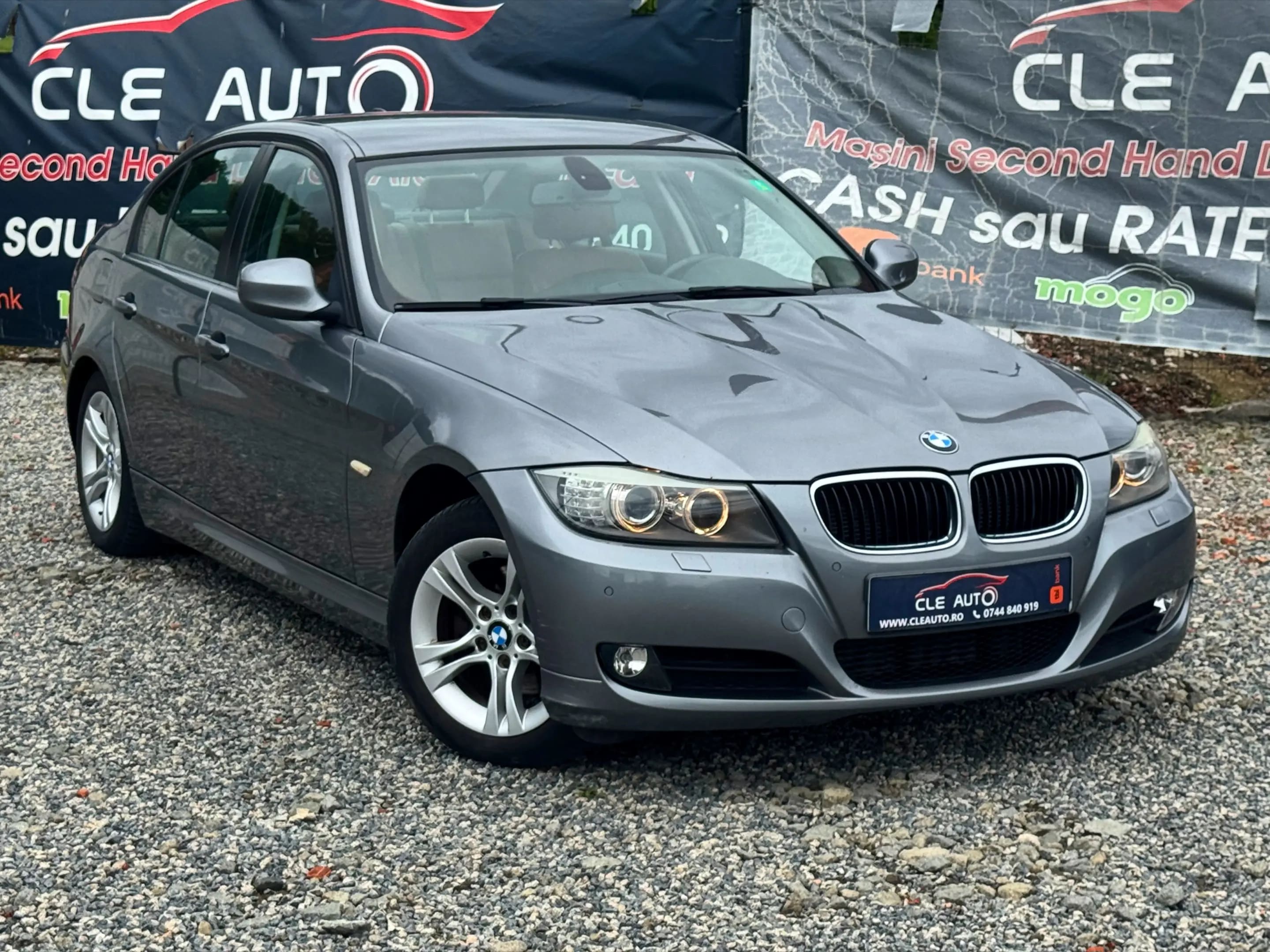 BMW 320