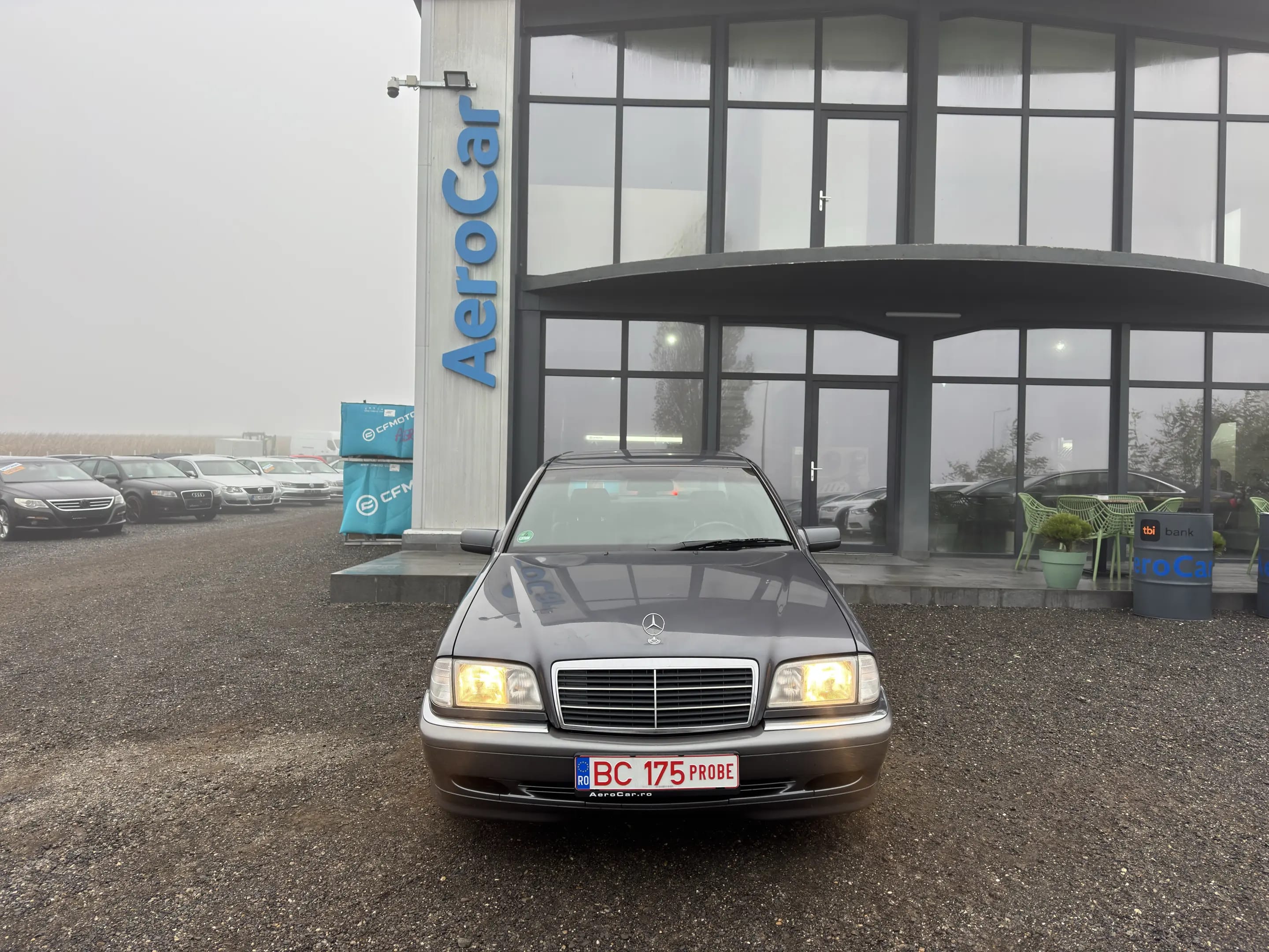 Mercedes-Benz C 240