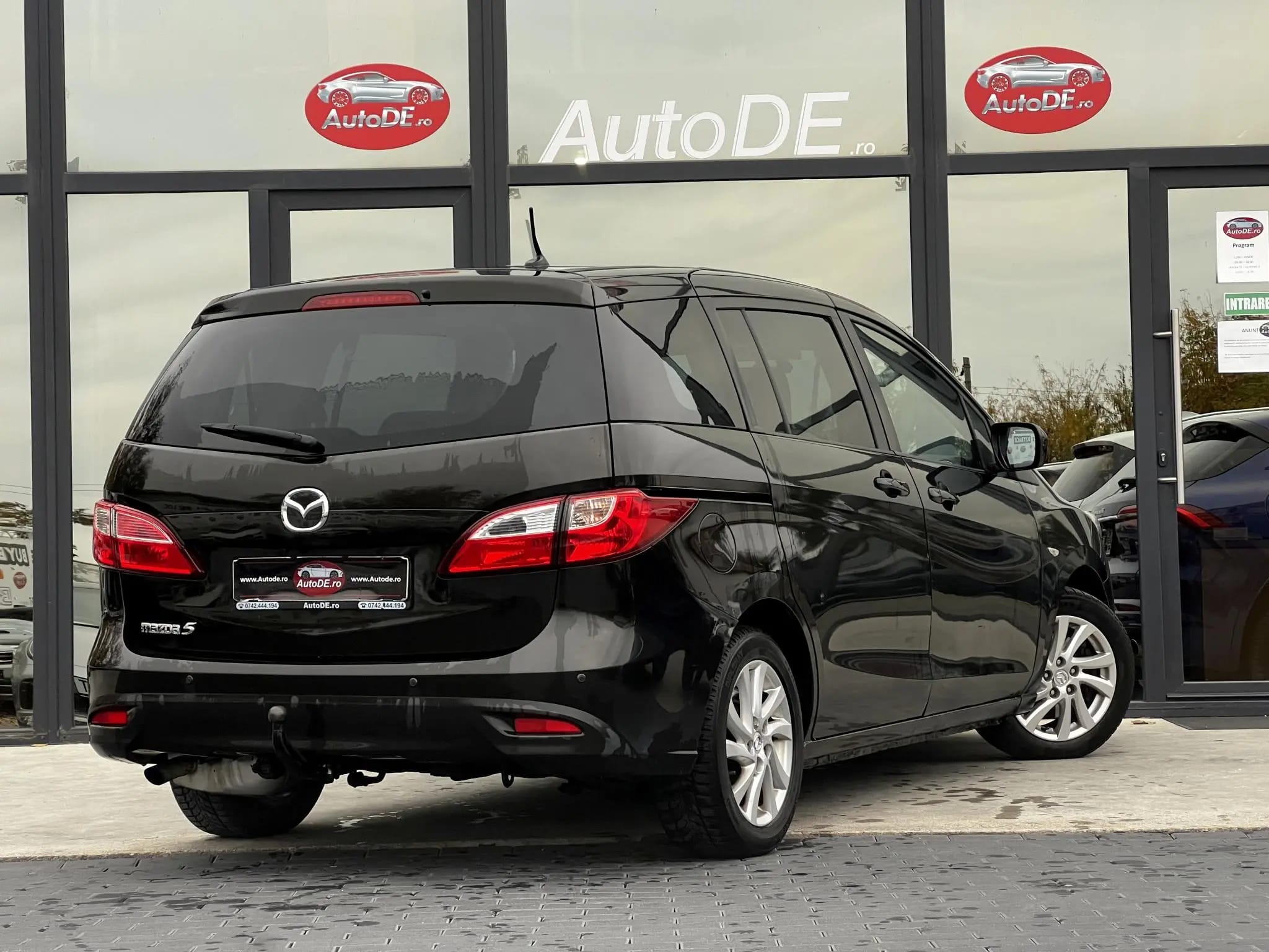 Mazda 5