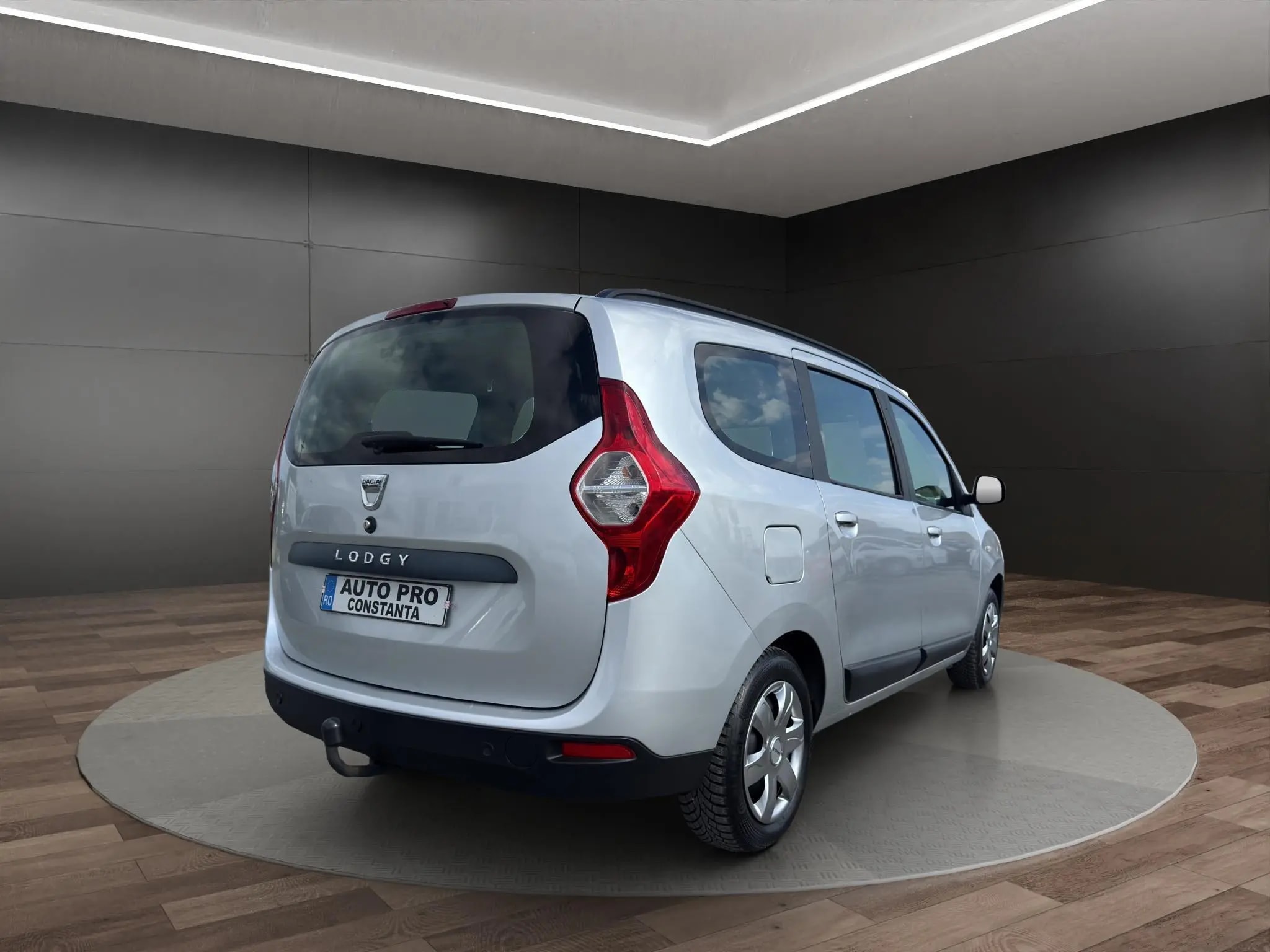 Dacia Lodgy