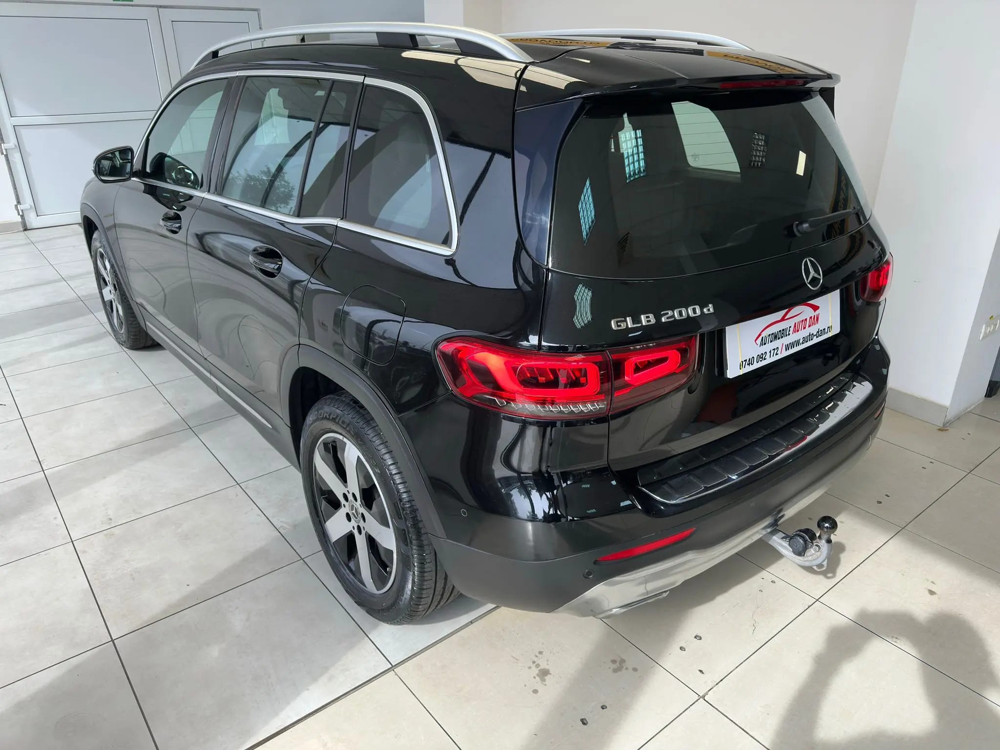 Mercedes-Benz GLB 200
