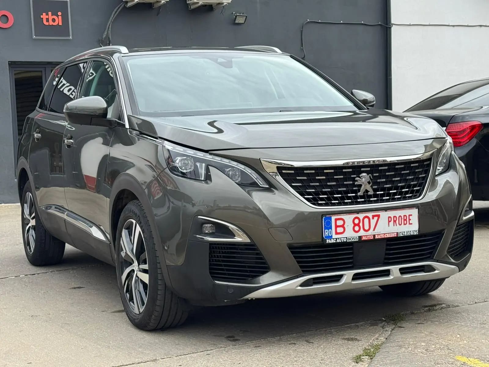 Peugeot 5008
