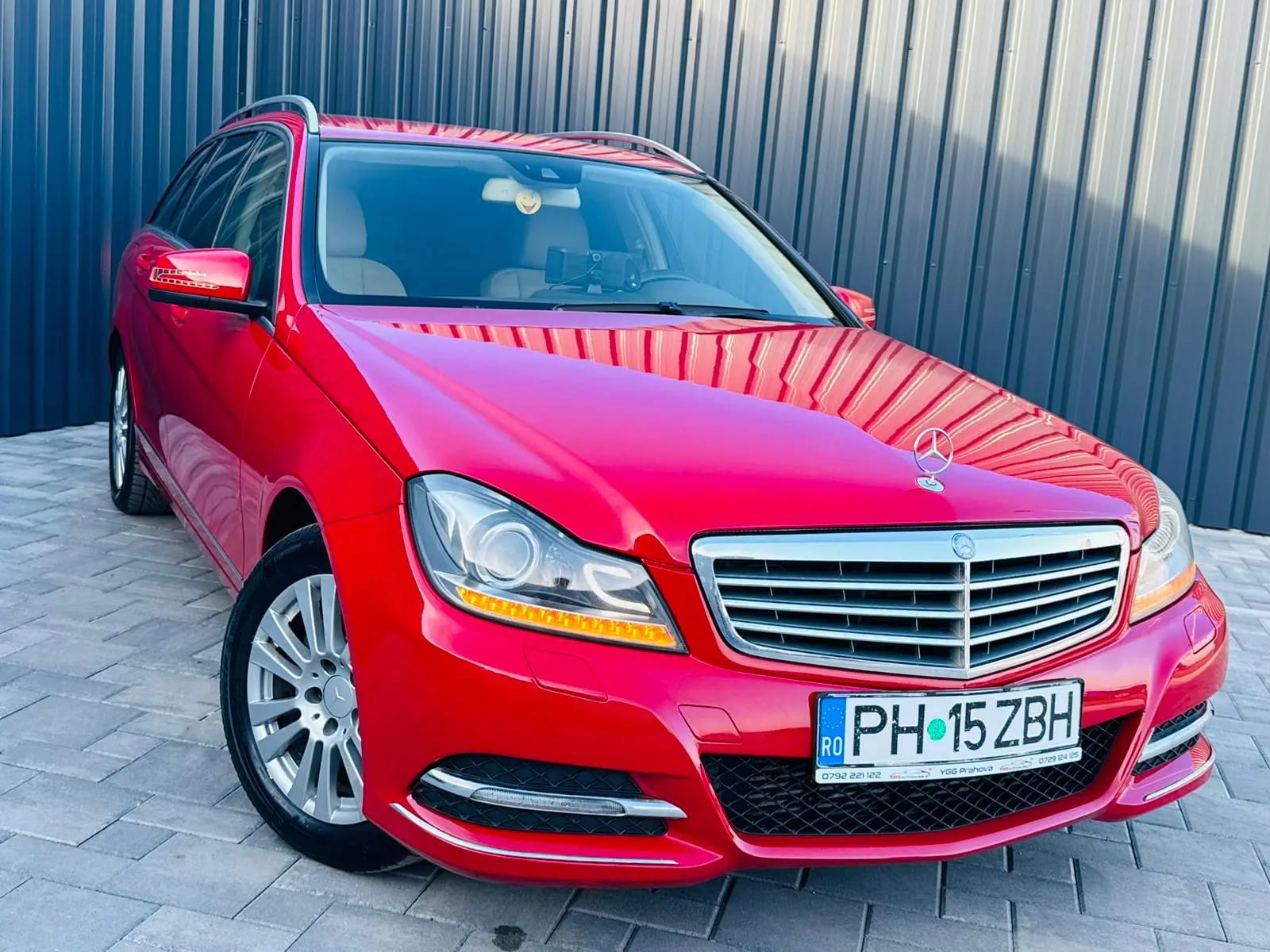 Mercedes-Benz C 200