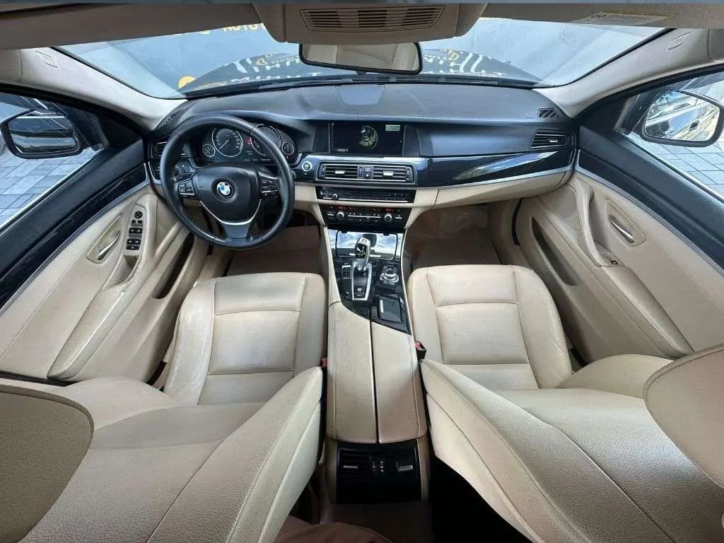 BMW 520