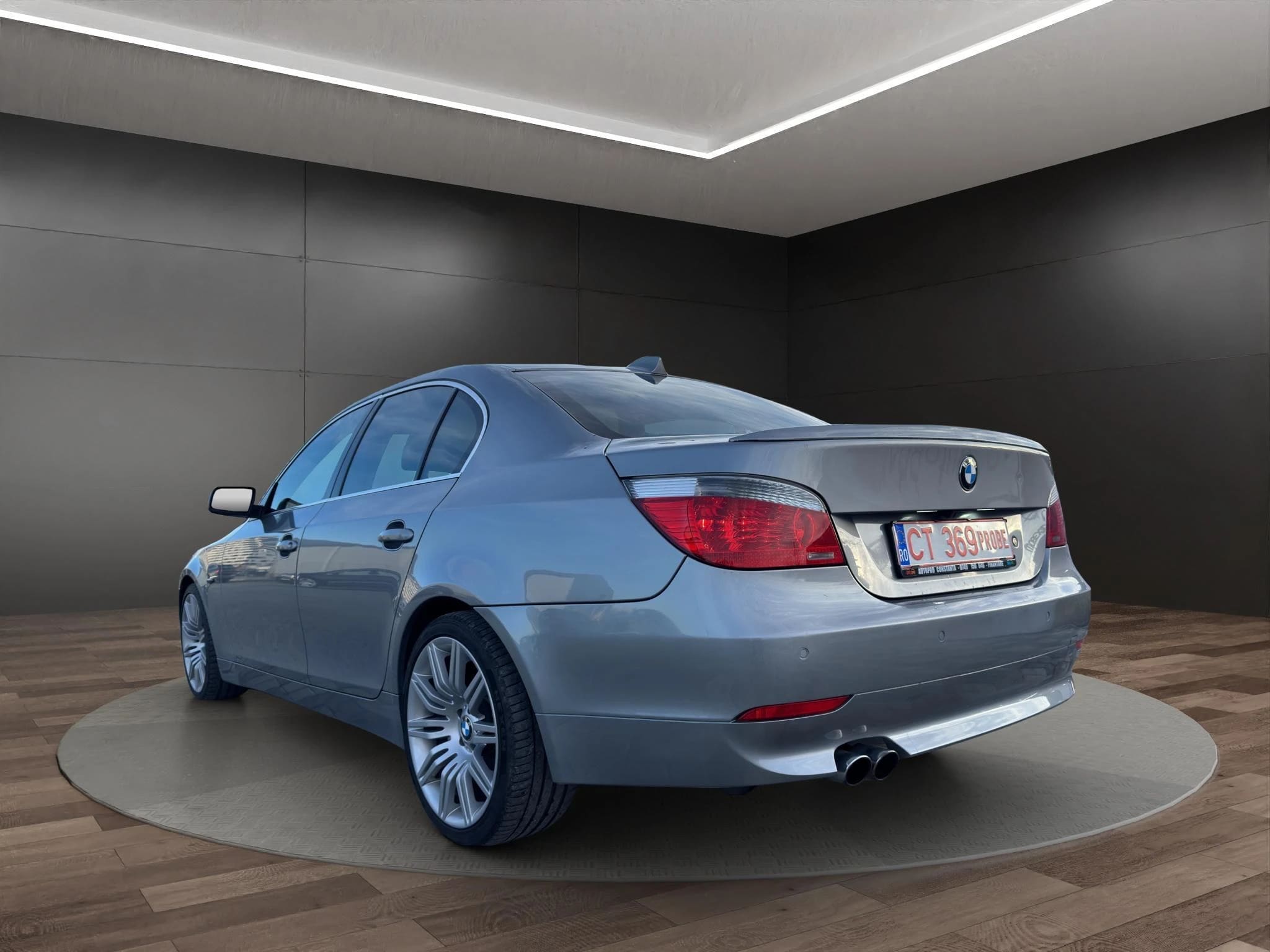 BMW 545