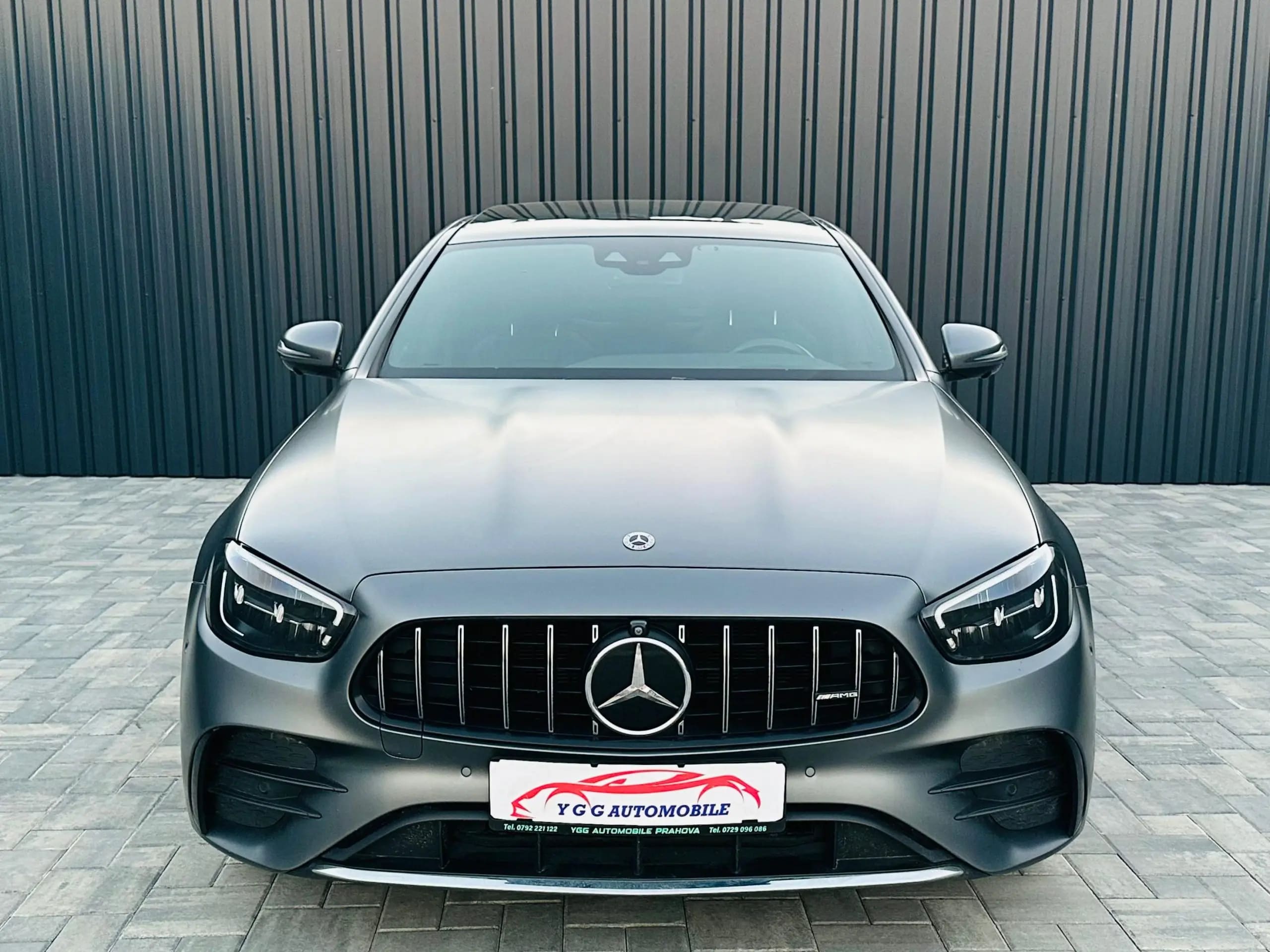 Mercedes-Benz E 300