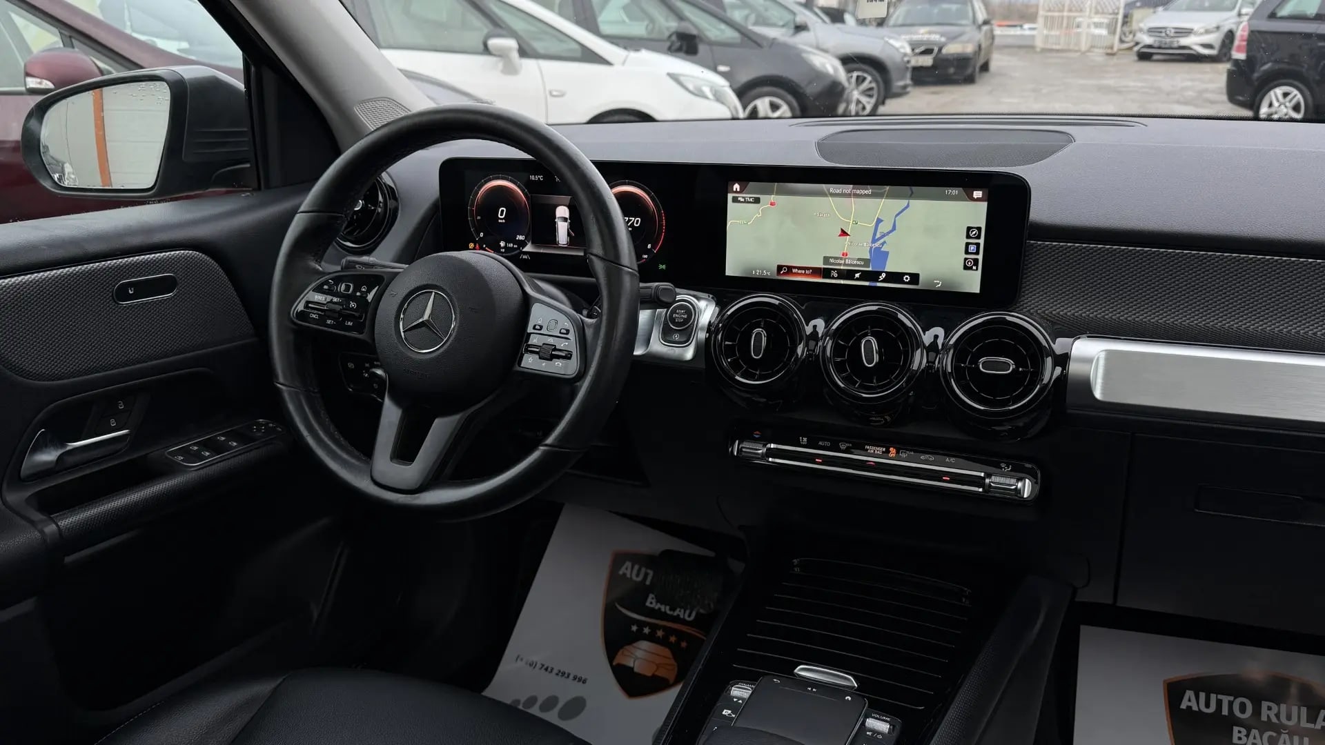 Mercedes-Benz GLB 180