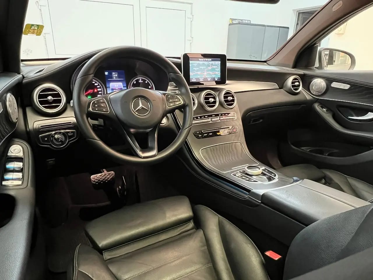 Mercedes-Benz GLC 220