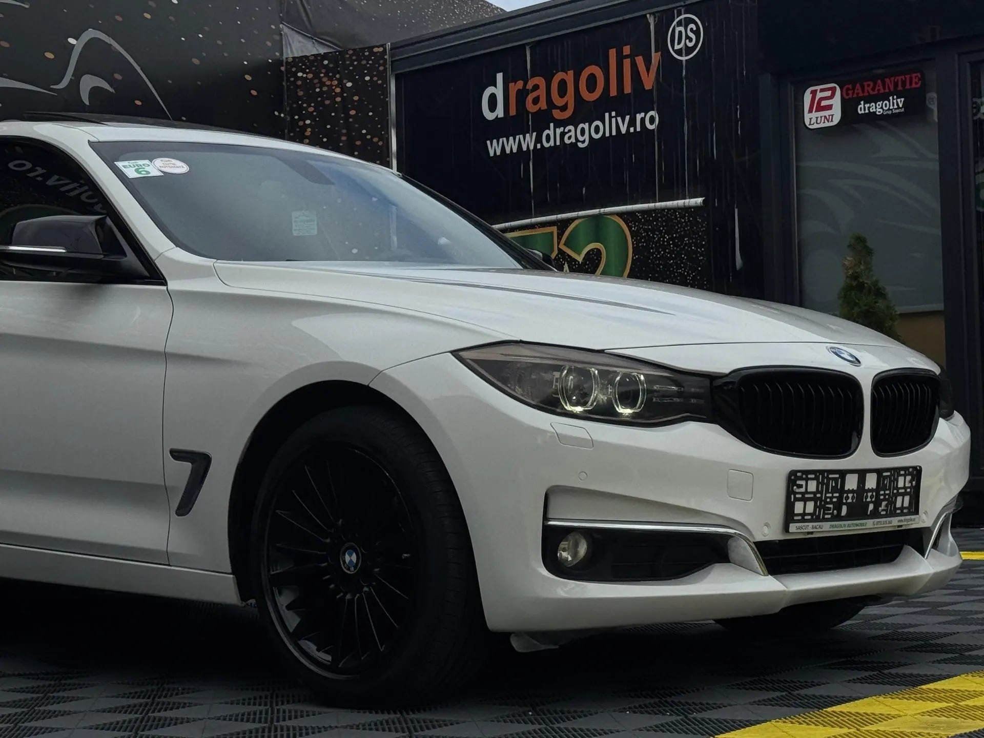 BMW 320