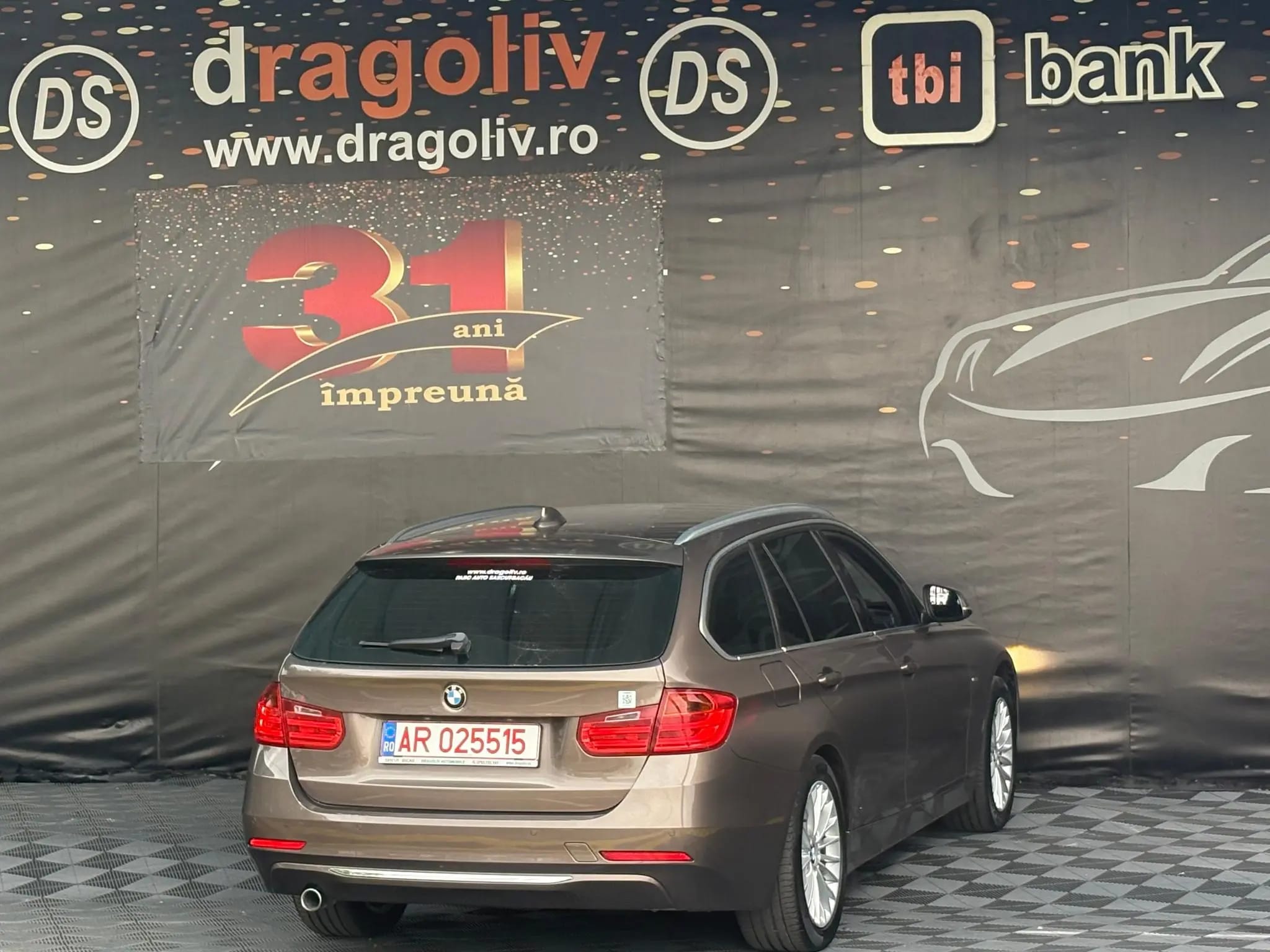 BMW 320