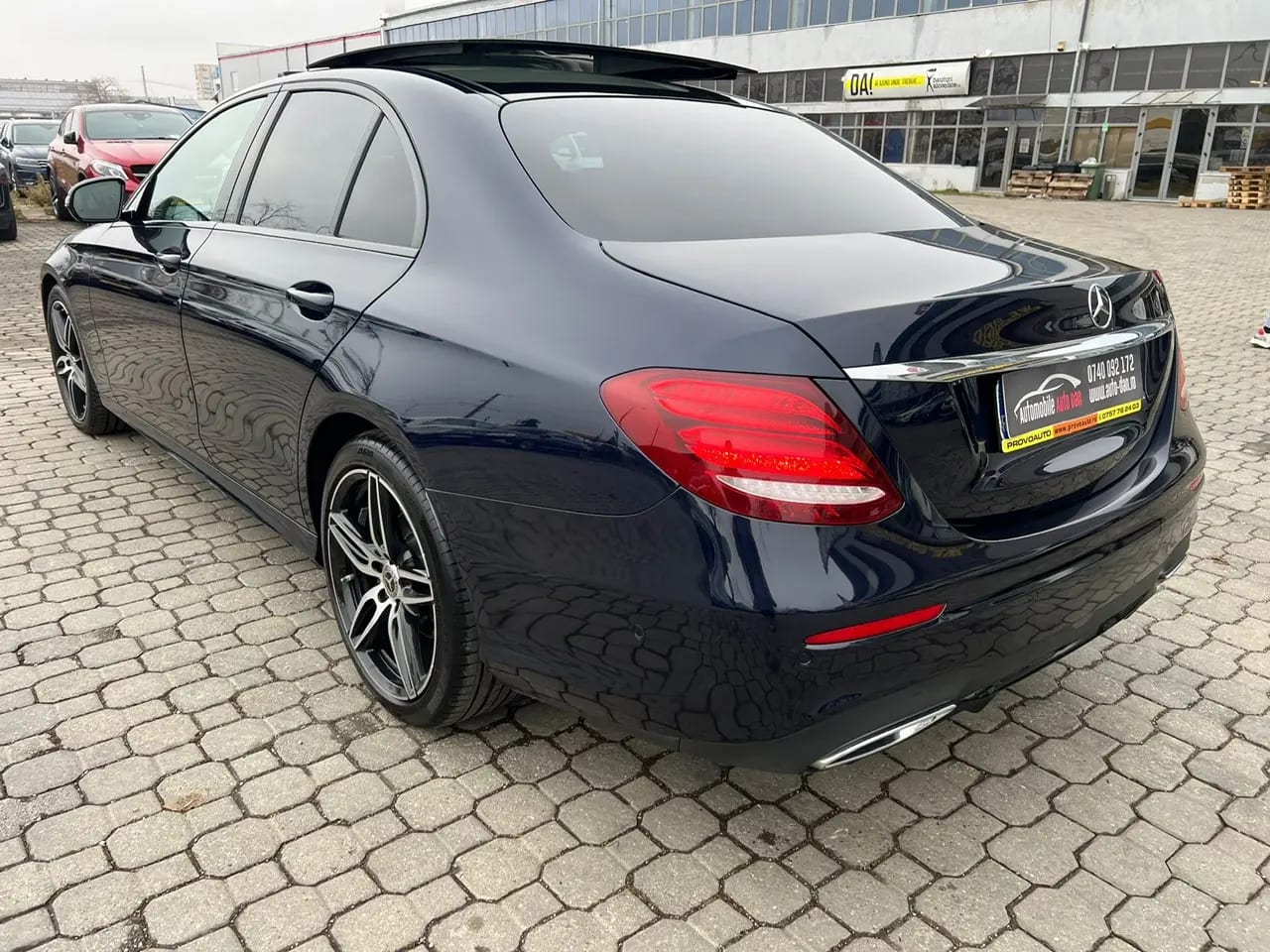 Mercedes-Benz E 220