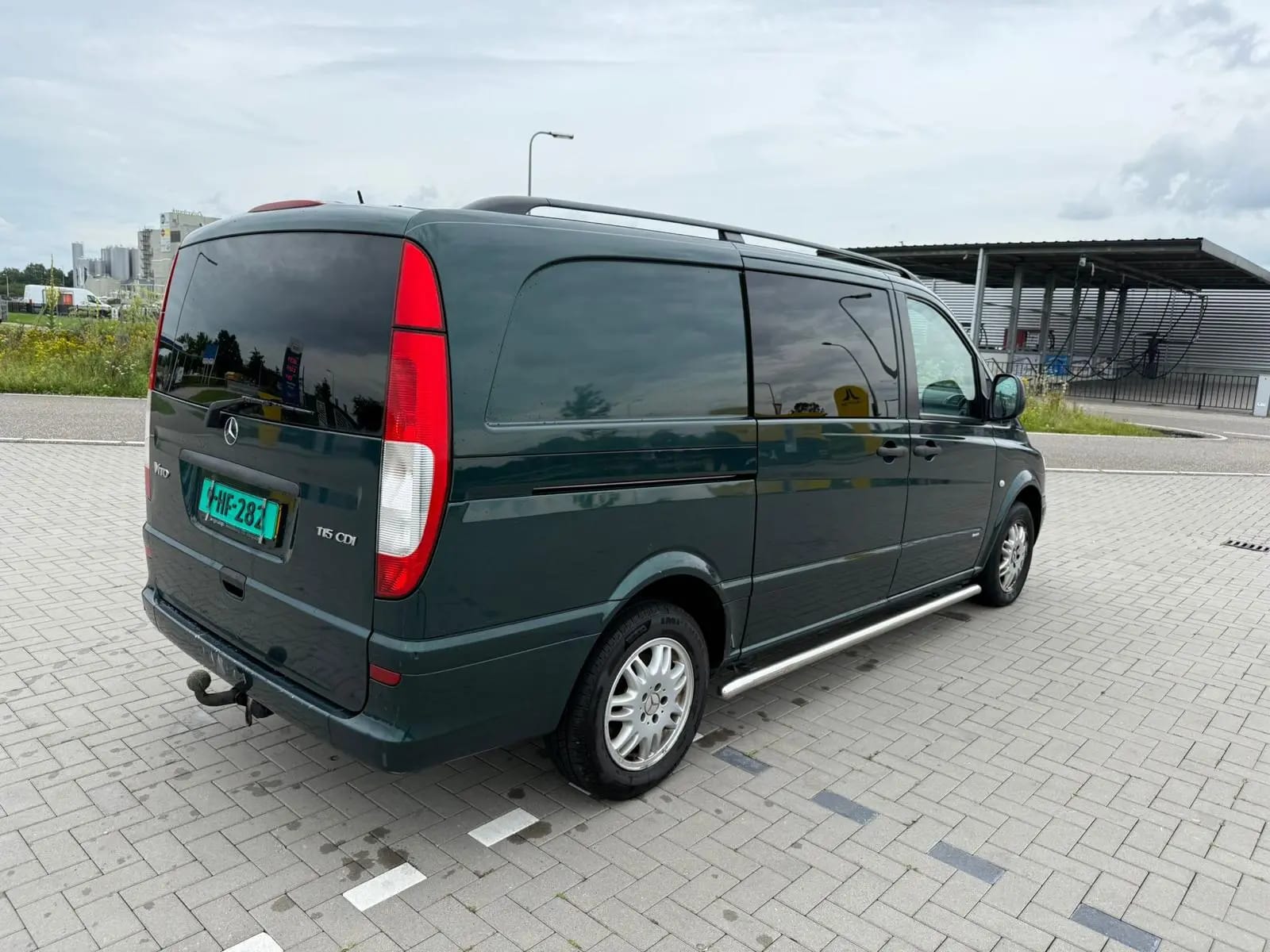 Mercedes-Benz Vito
