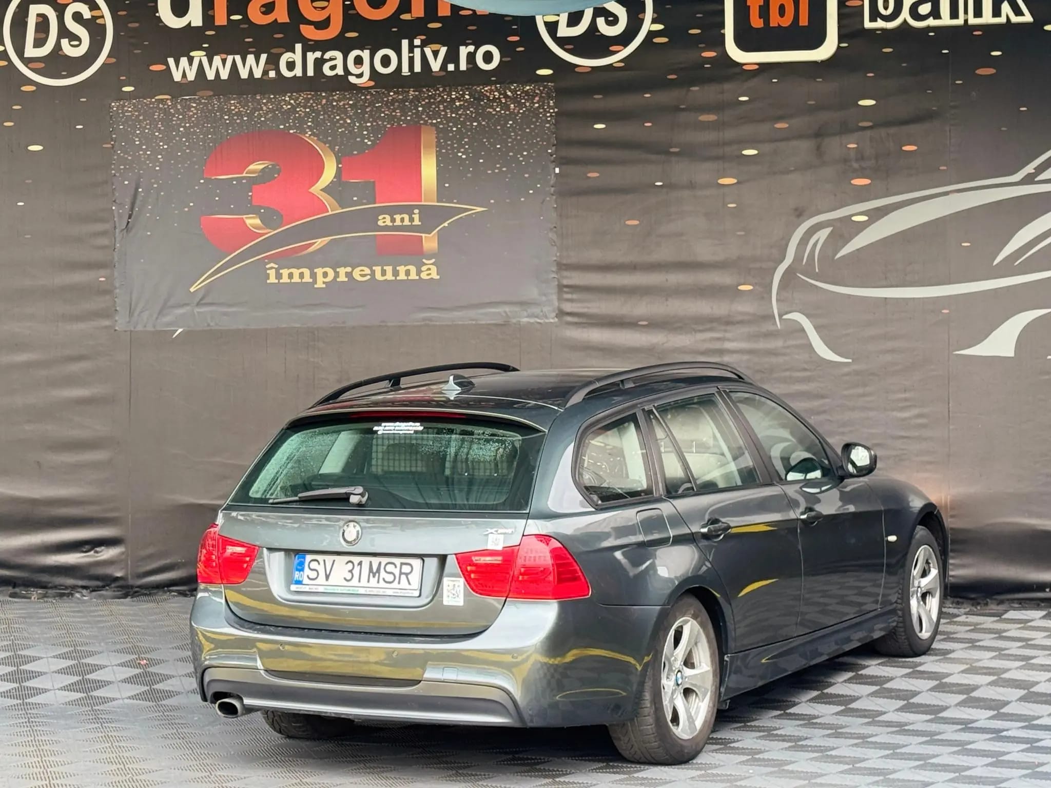 BMW 320