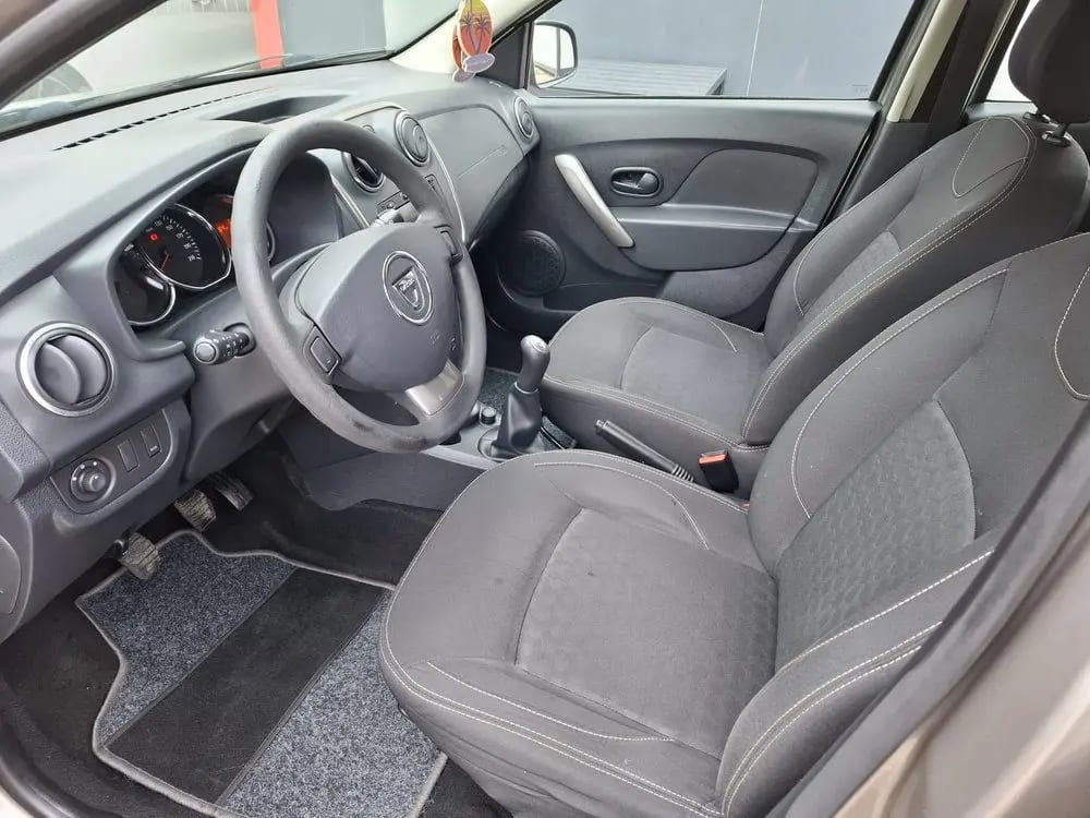 Dacia Logan