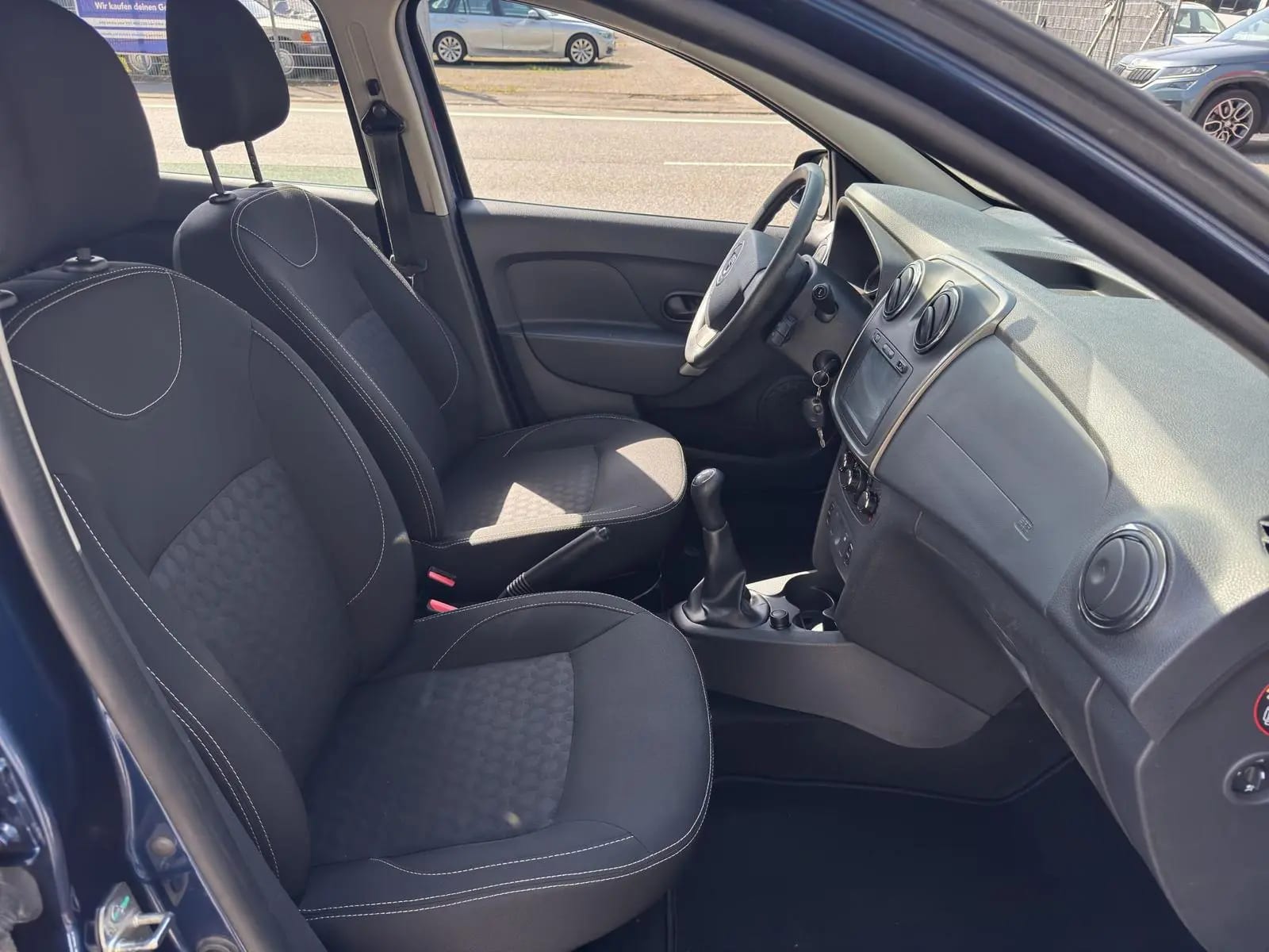 Dacia Logan
