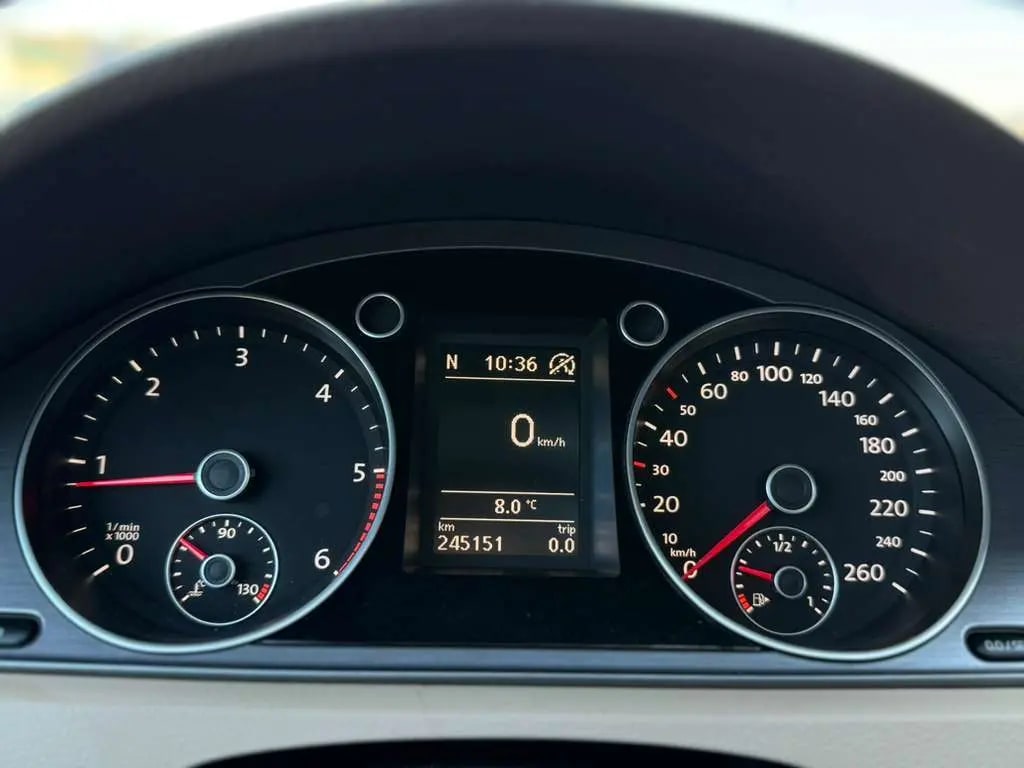 Volkswagen Passat