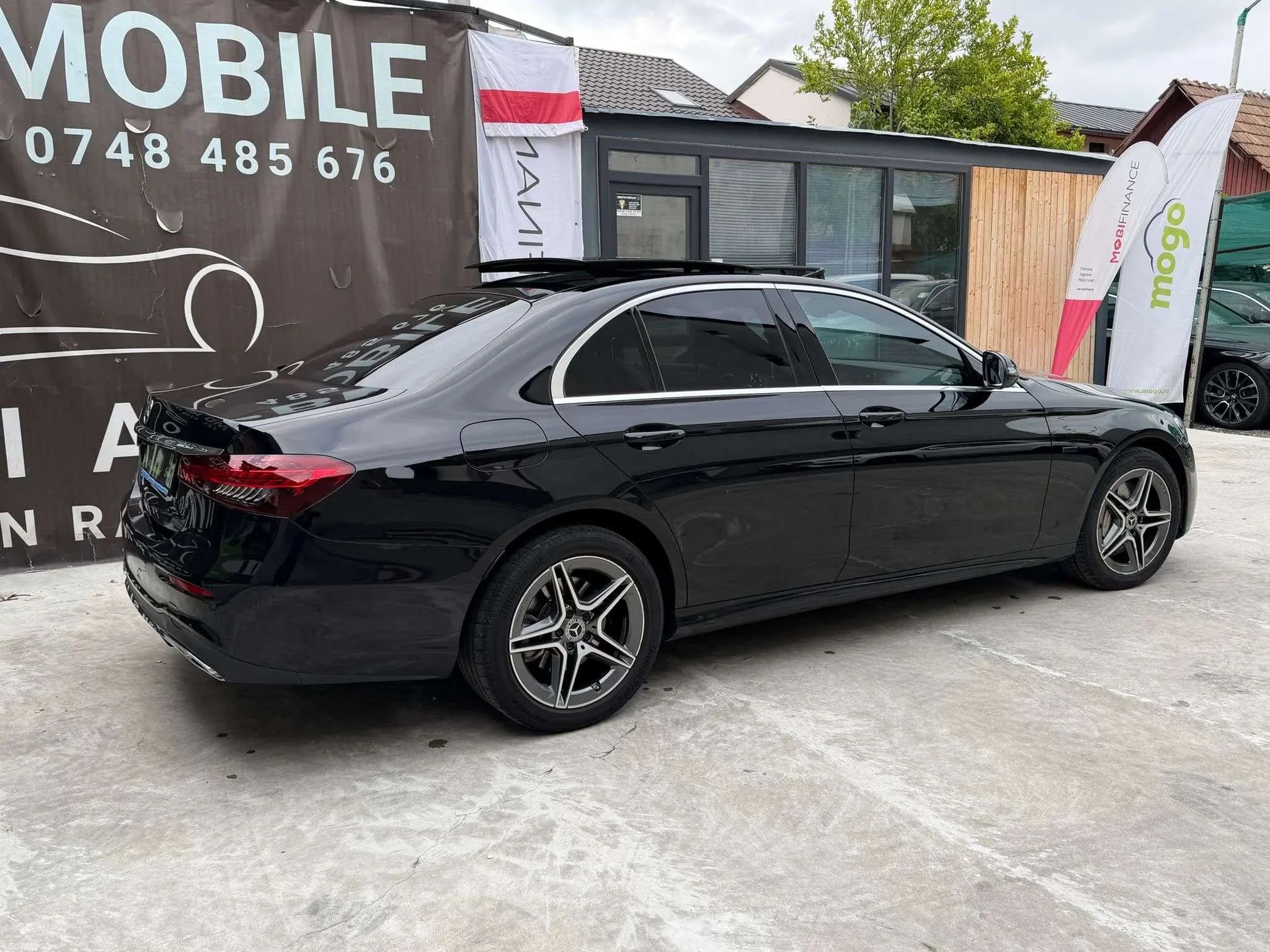 Mercedes-Benz E 200