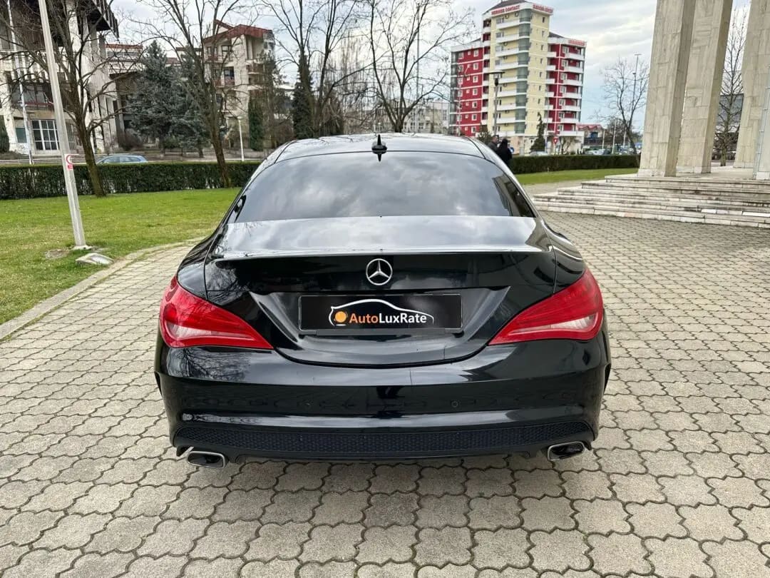 Mercedes-Benz CLA 220