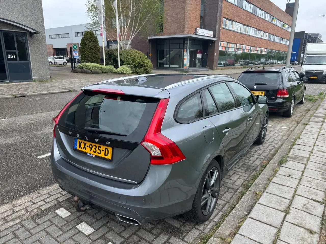 Volvo V60