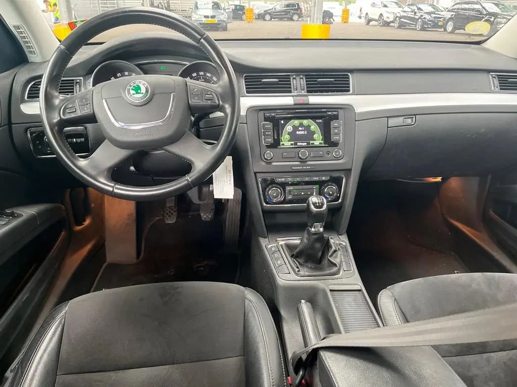 Skoda Superb