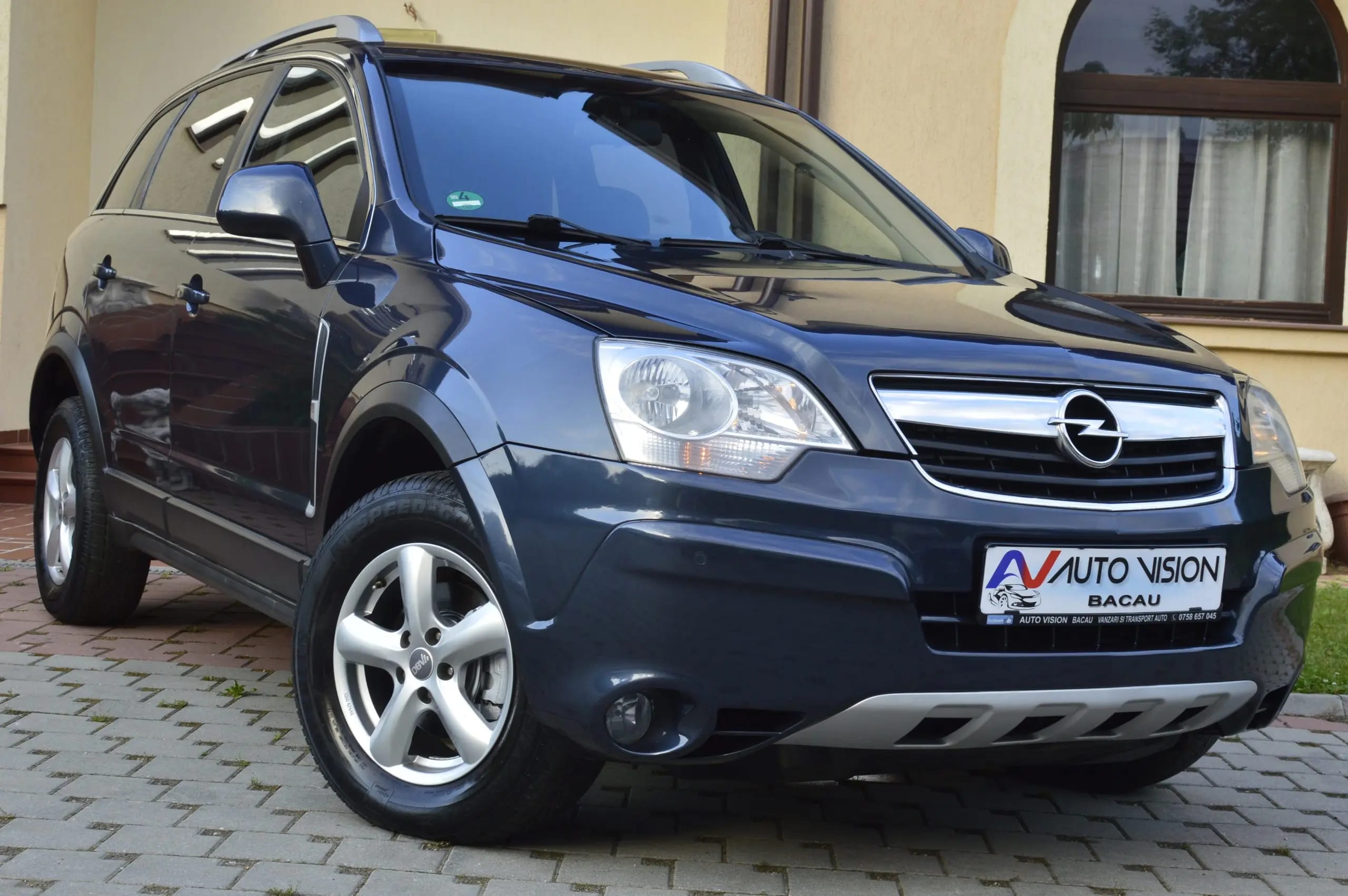 Opel Antara