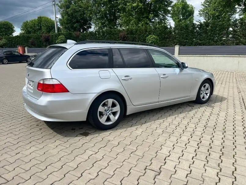 BMW 520