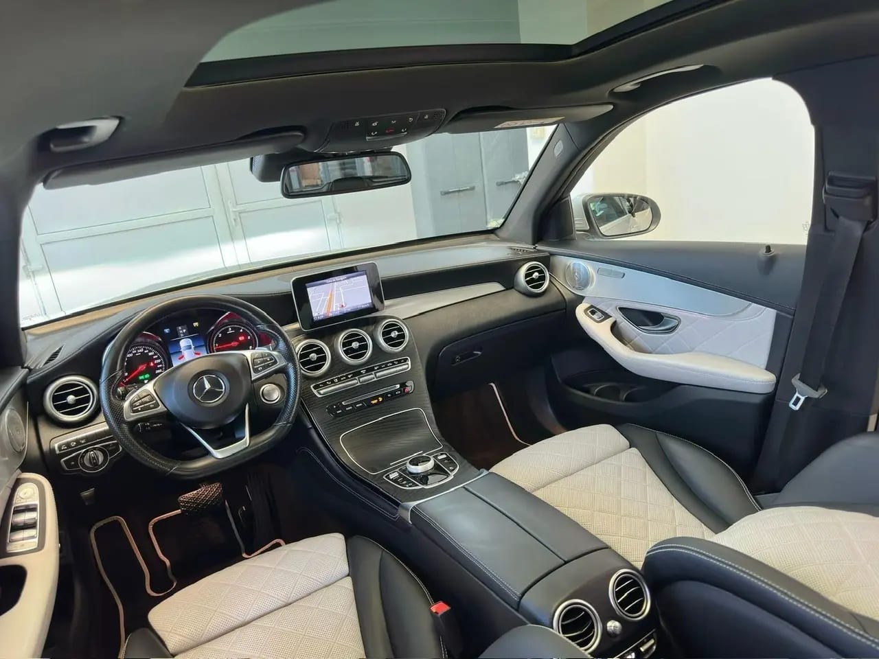 Mercedes-Benz GLC 220