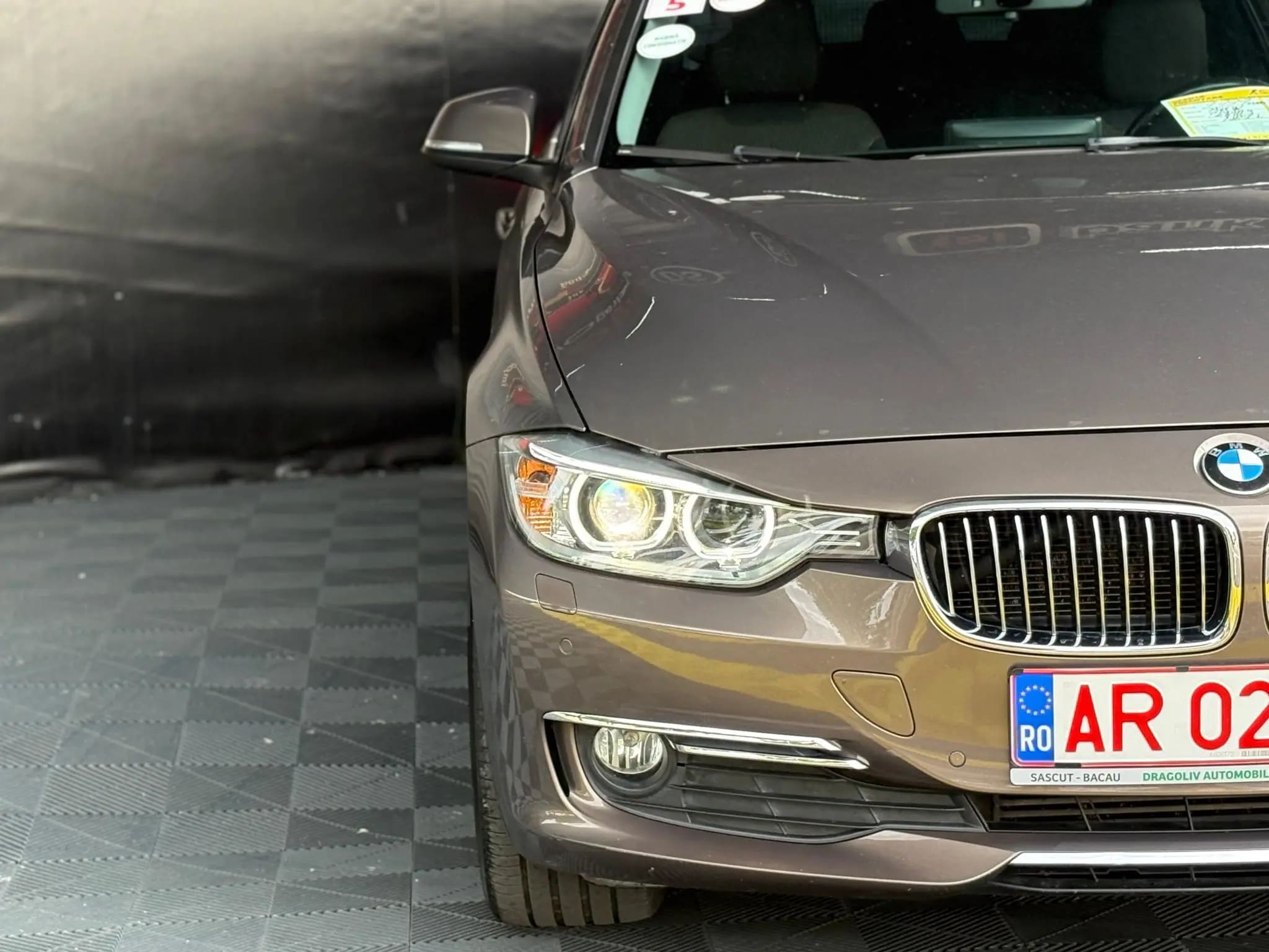 BMW 320