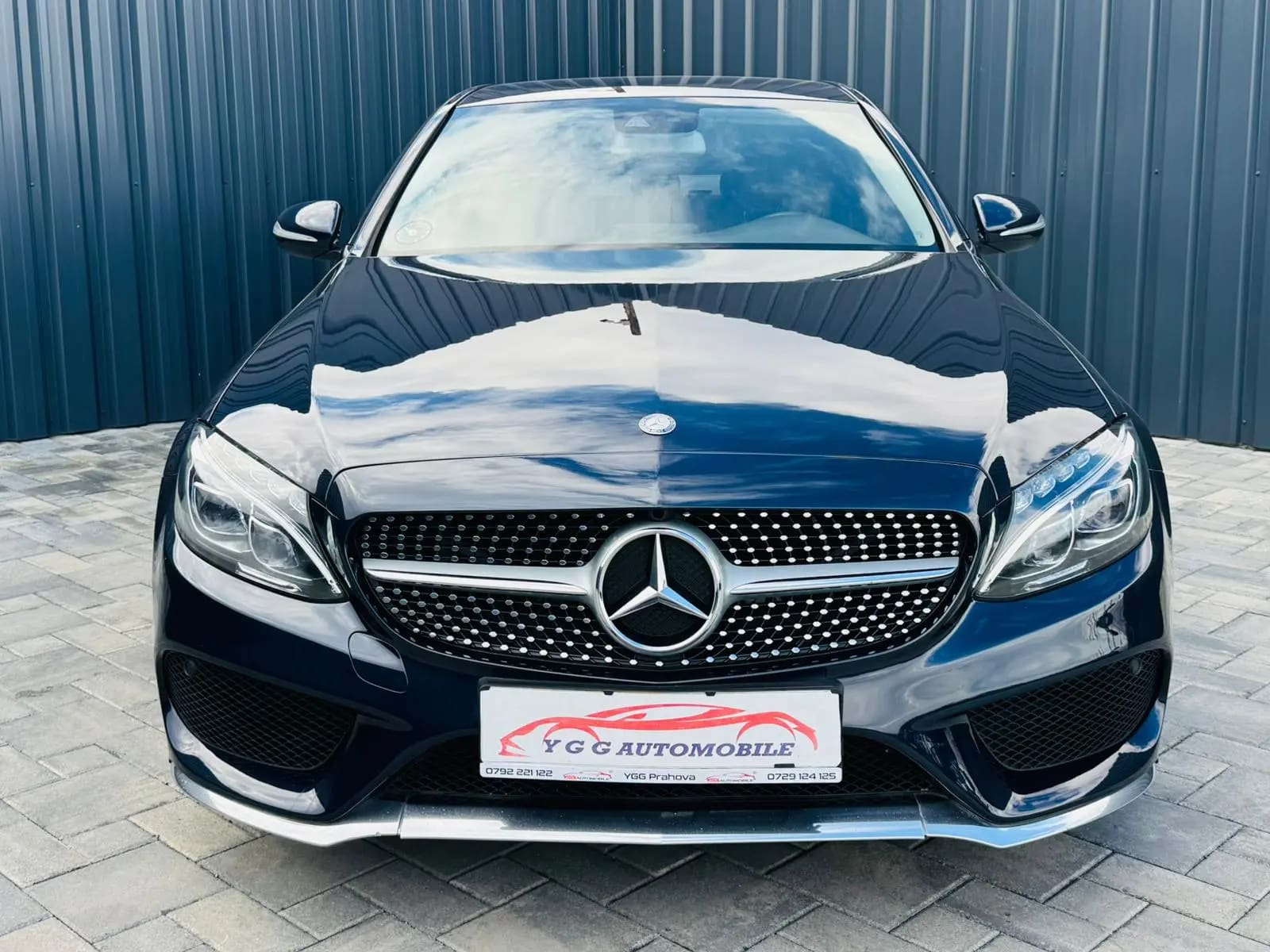 Mercedes-Benz C 220
