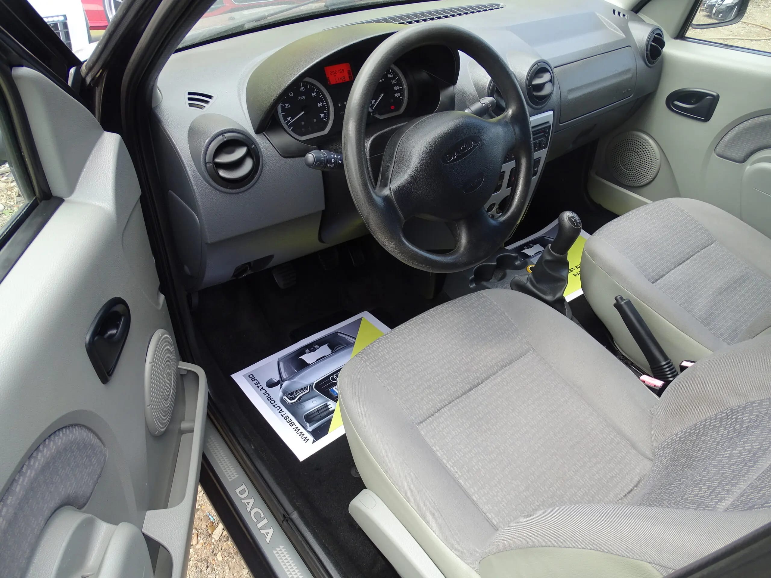 Dacia Logan