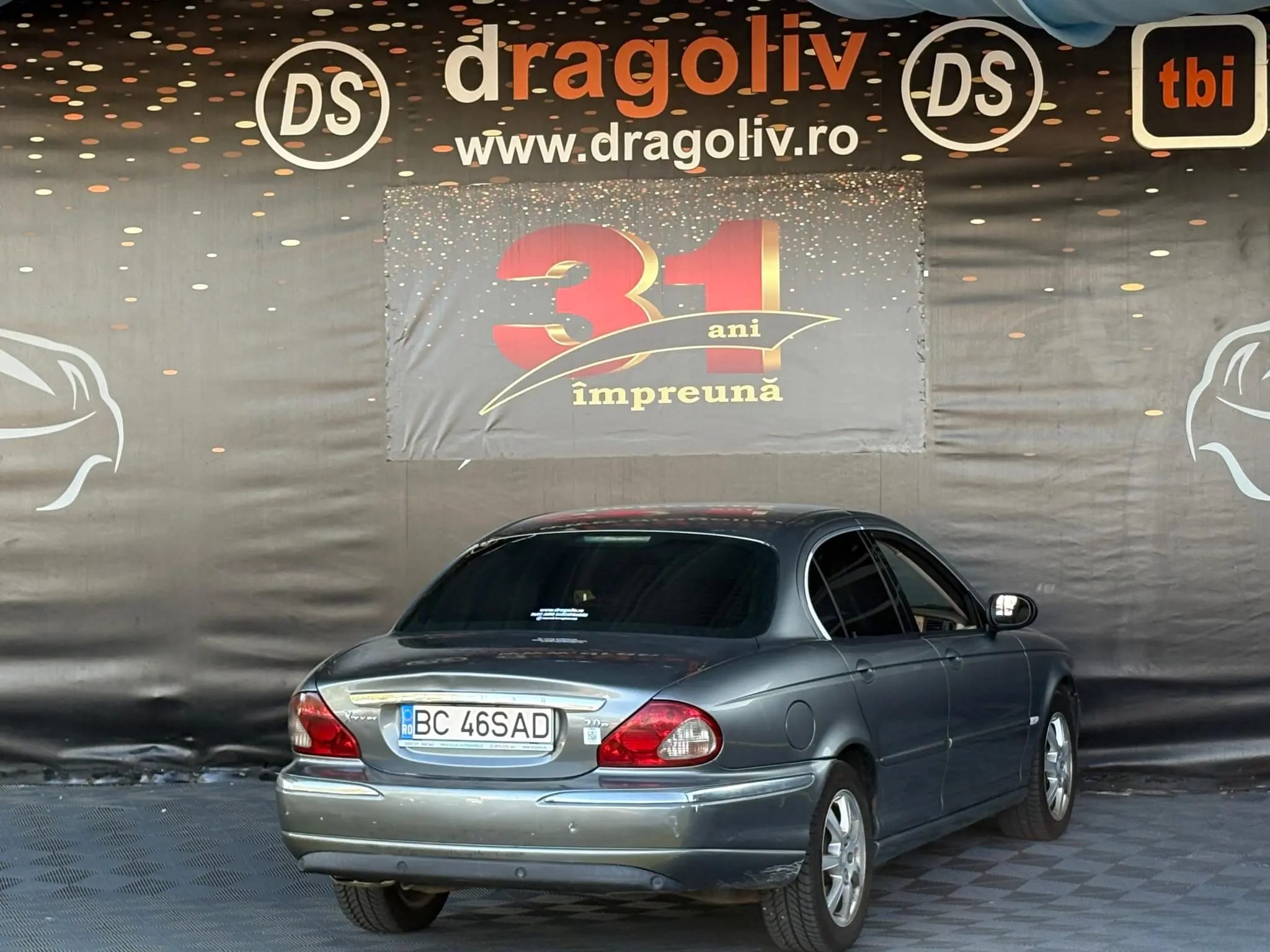 Jaguar X-Type