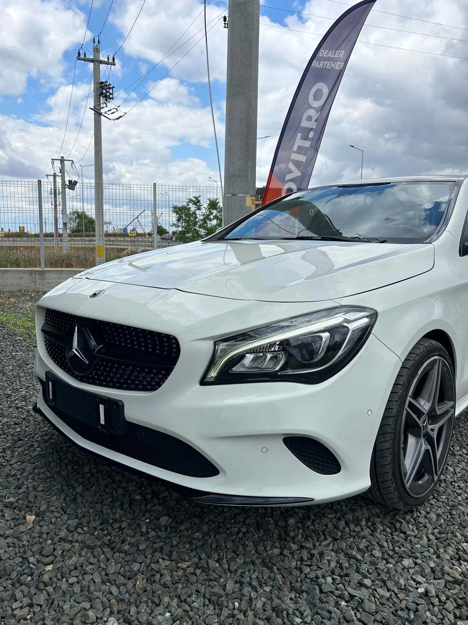 Mercedes-Benz CLA 200