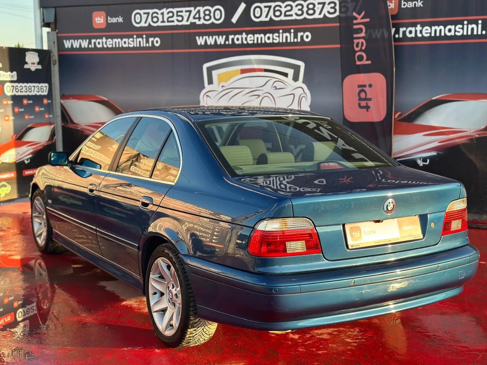 BMW 518