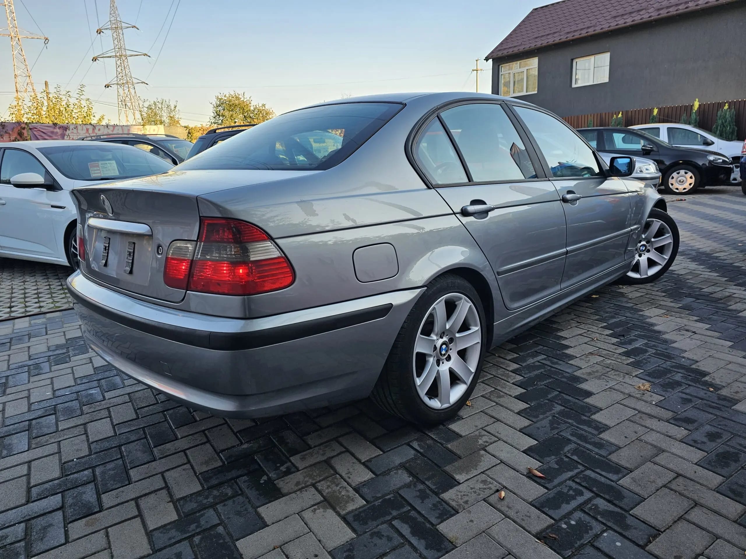 BMW 320