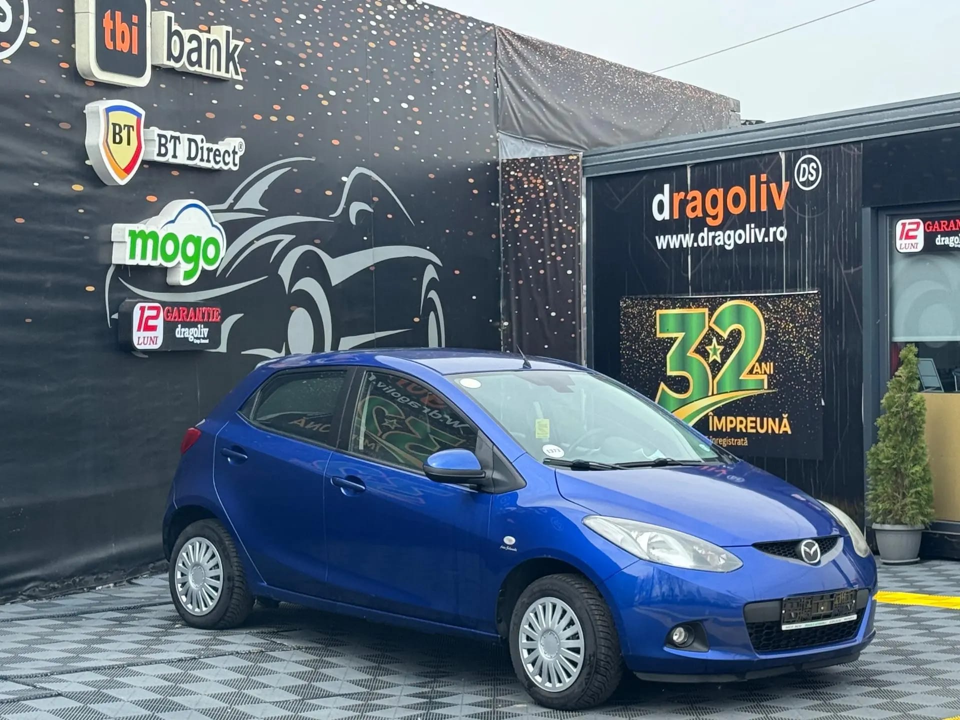 Mazda 2