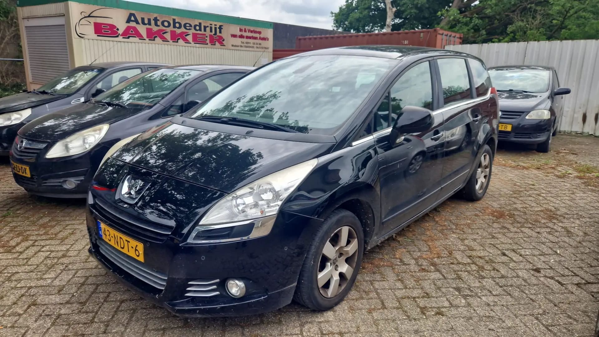 Peugeot 5008