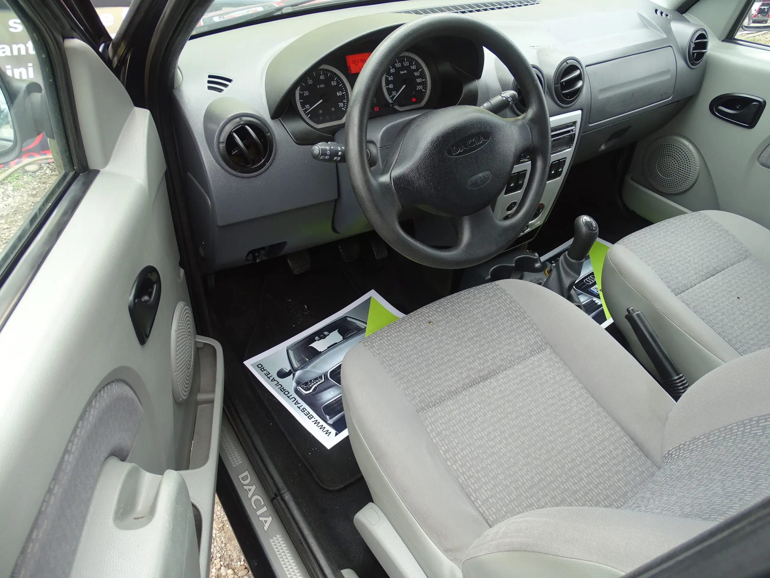 Dacia Logan