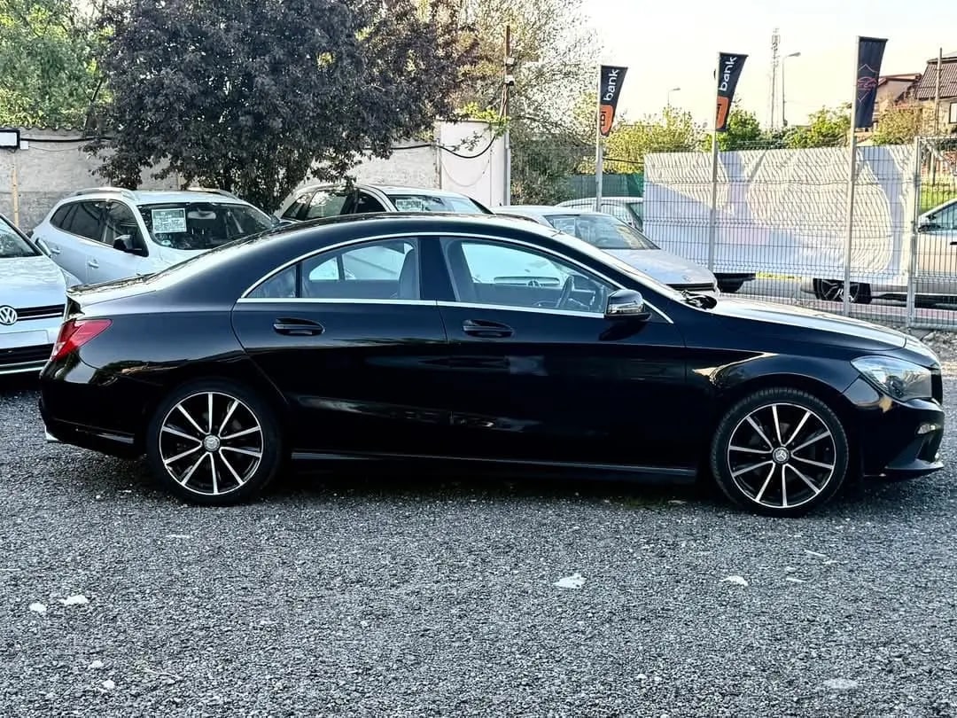 Mercedes-Benz CLA 200