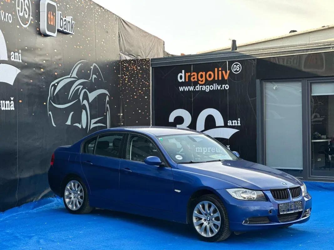 BMW 320