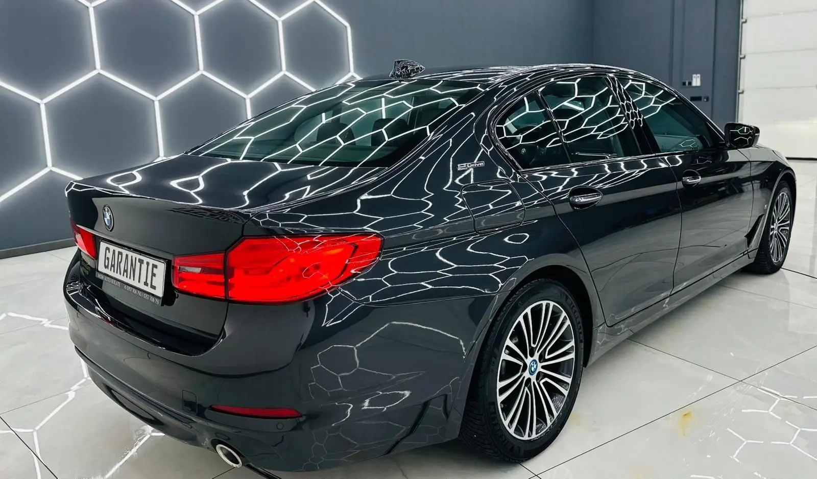BMW 530