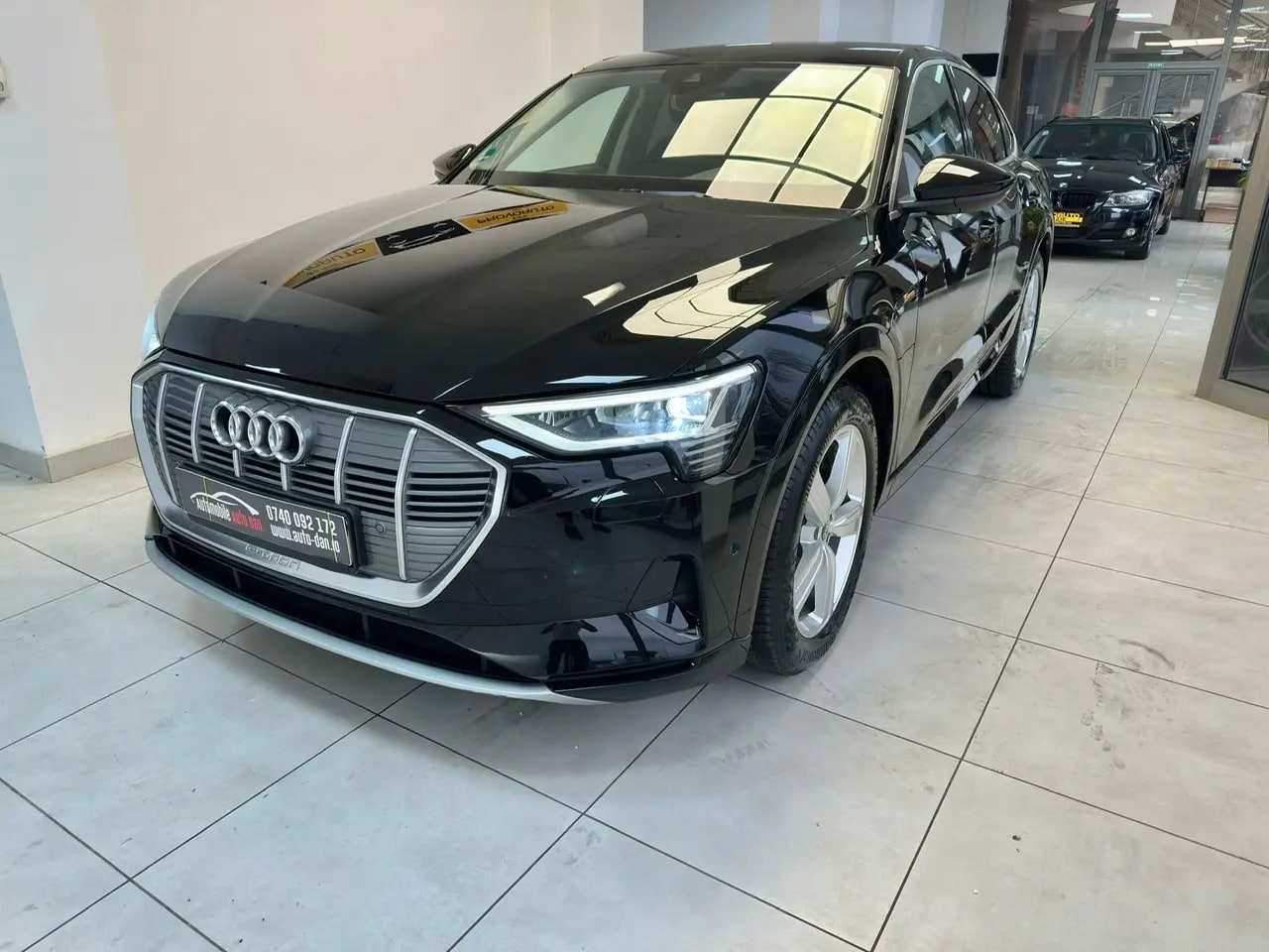 Audi e-tron