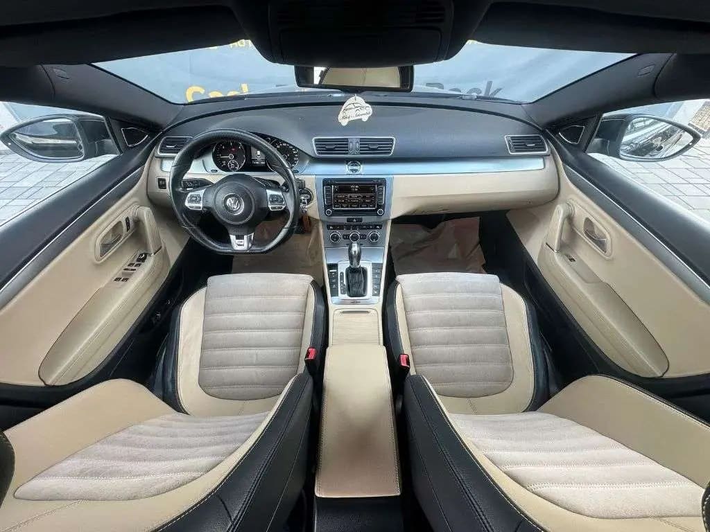 Volkswagen Passat CC