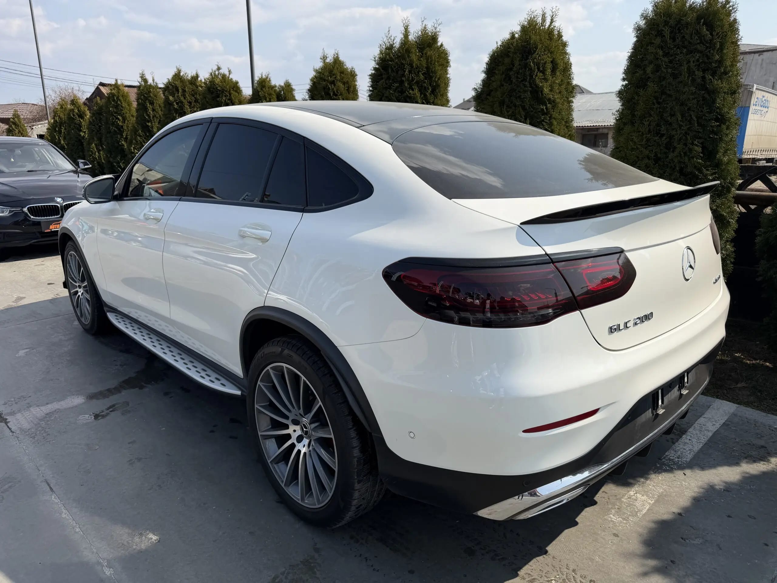 Mercedes-Benz GLC 200