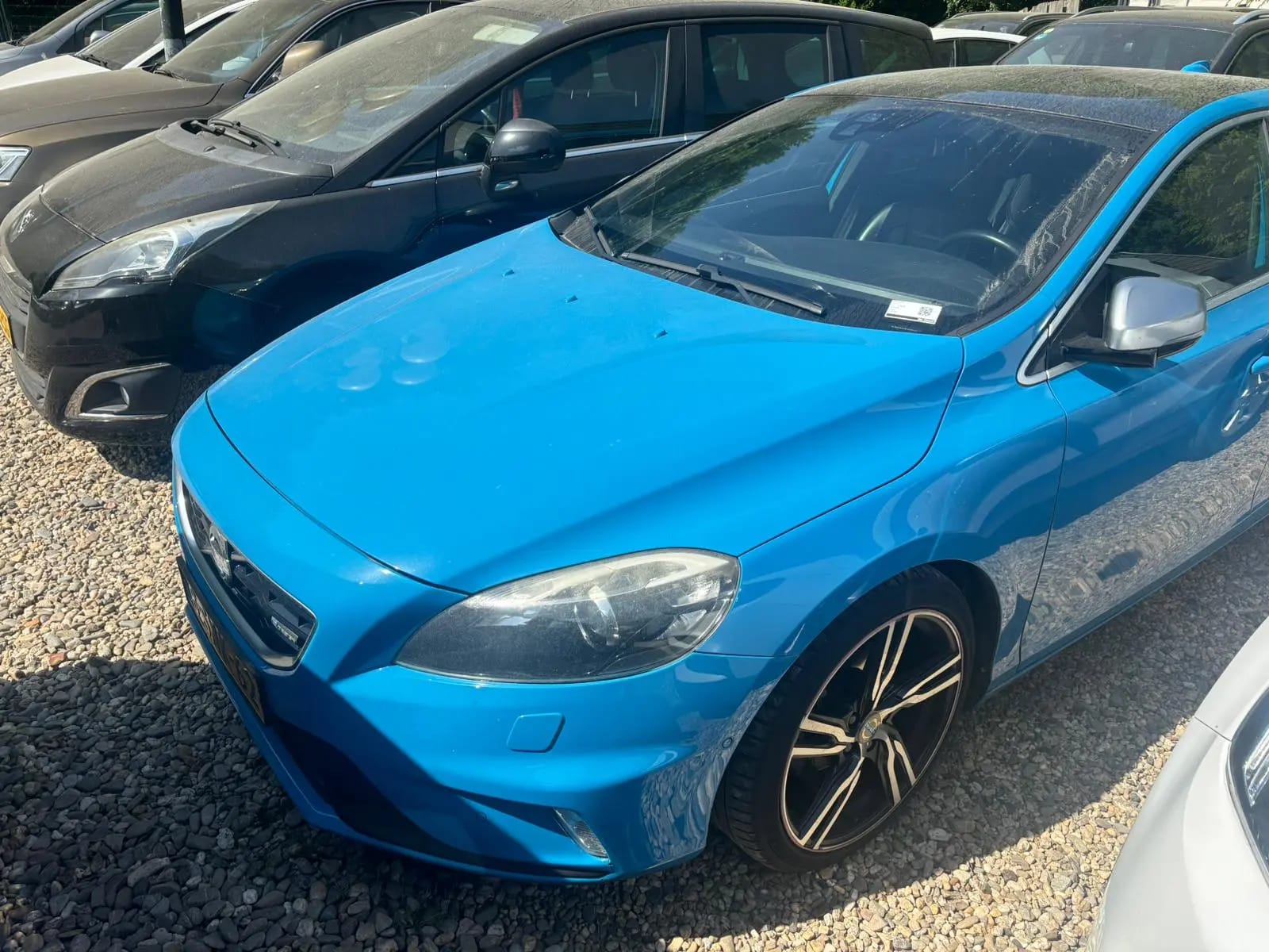 Volvo V40